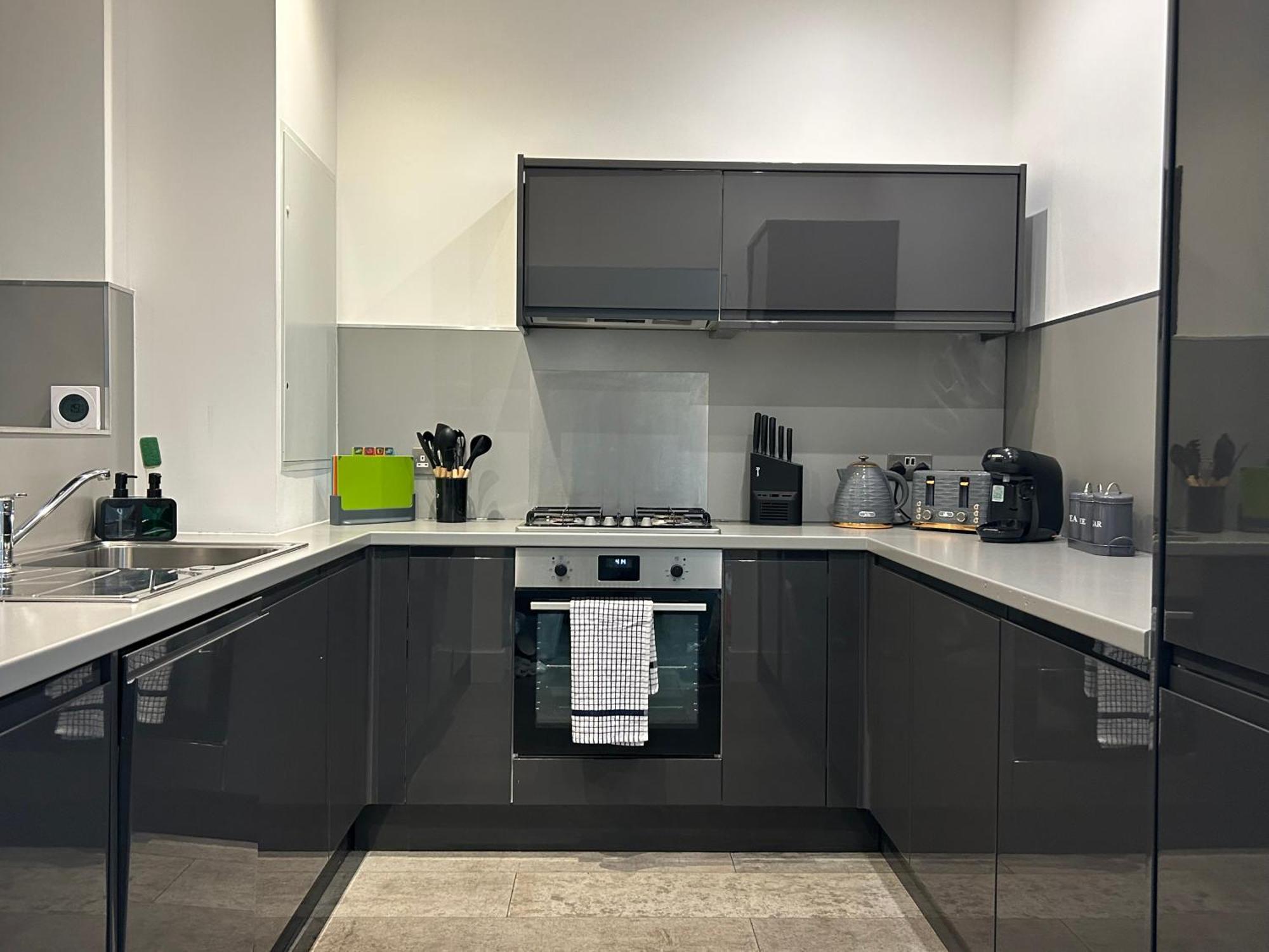 Luxury 2br In *