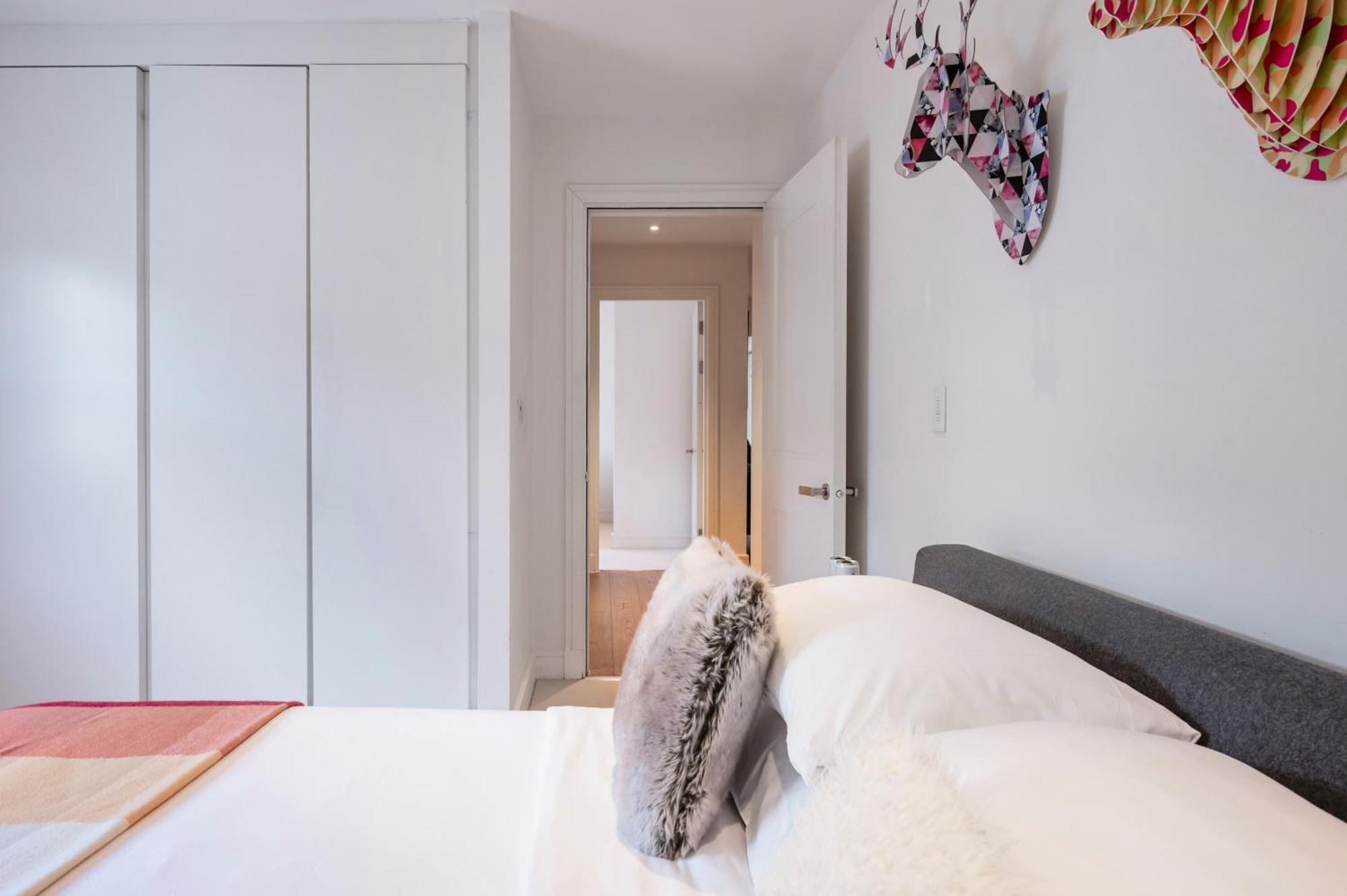 Appartement Rock Paper Scissors *