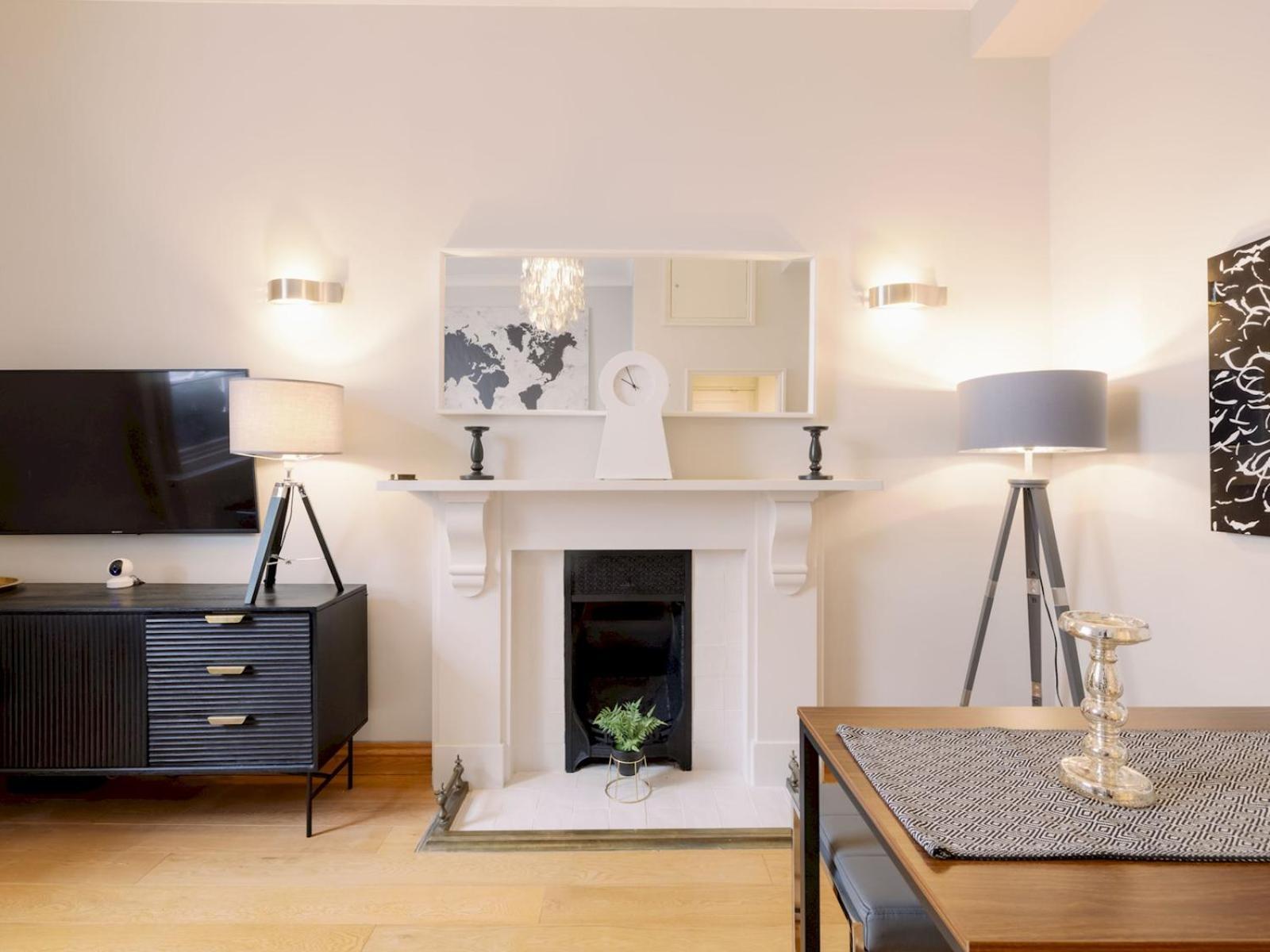 Pass The Keys Lovely 2-bedroom Flat In Pimlico W Outdoor Patio Lägenhet *