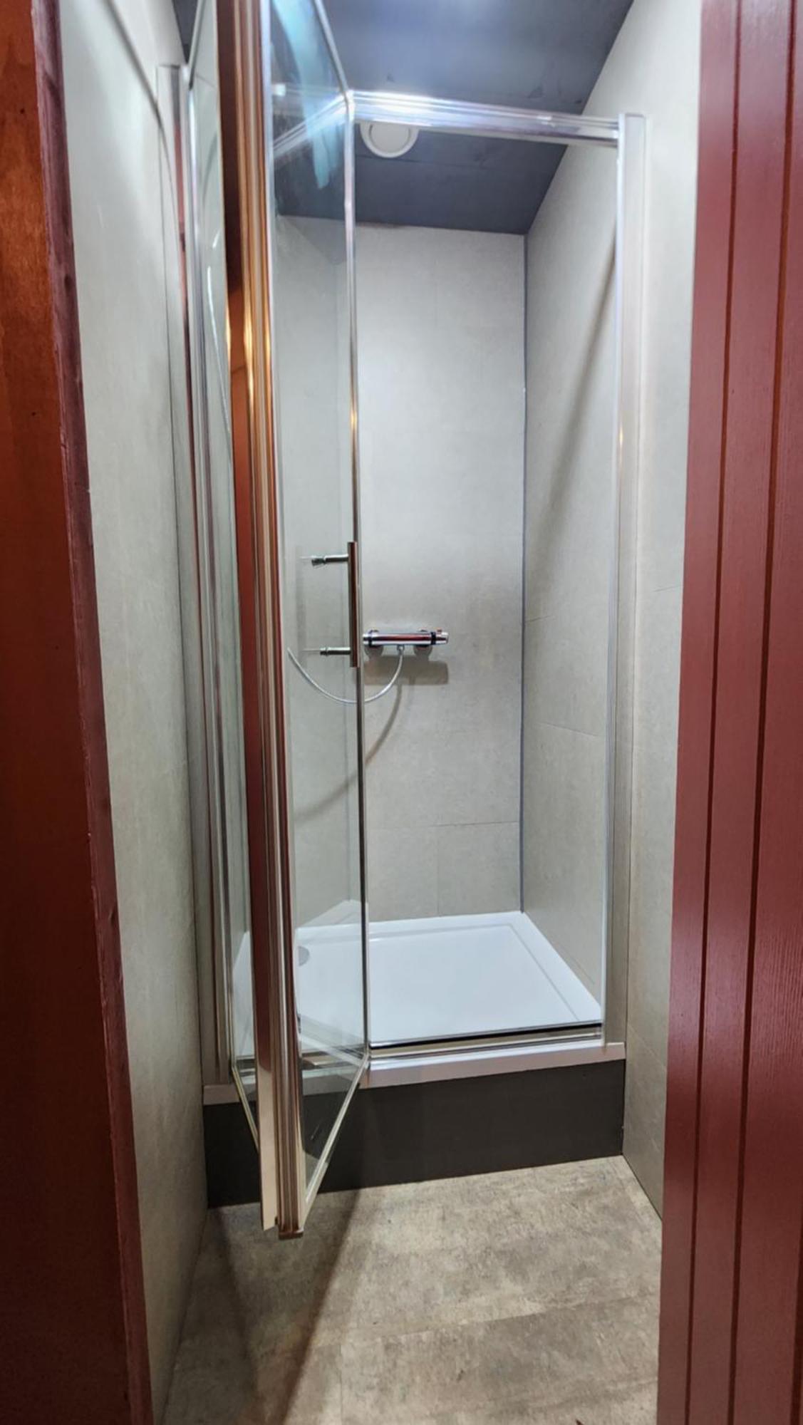 Komo Pods Hotell *