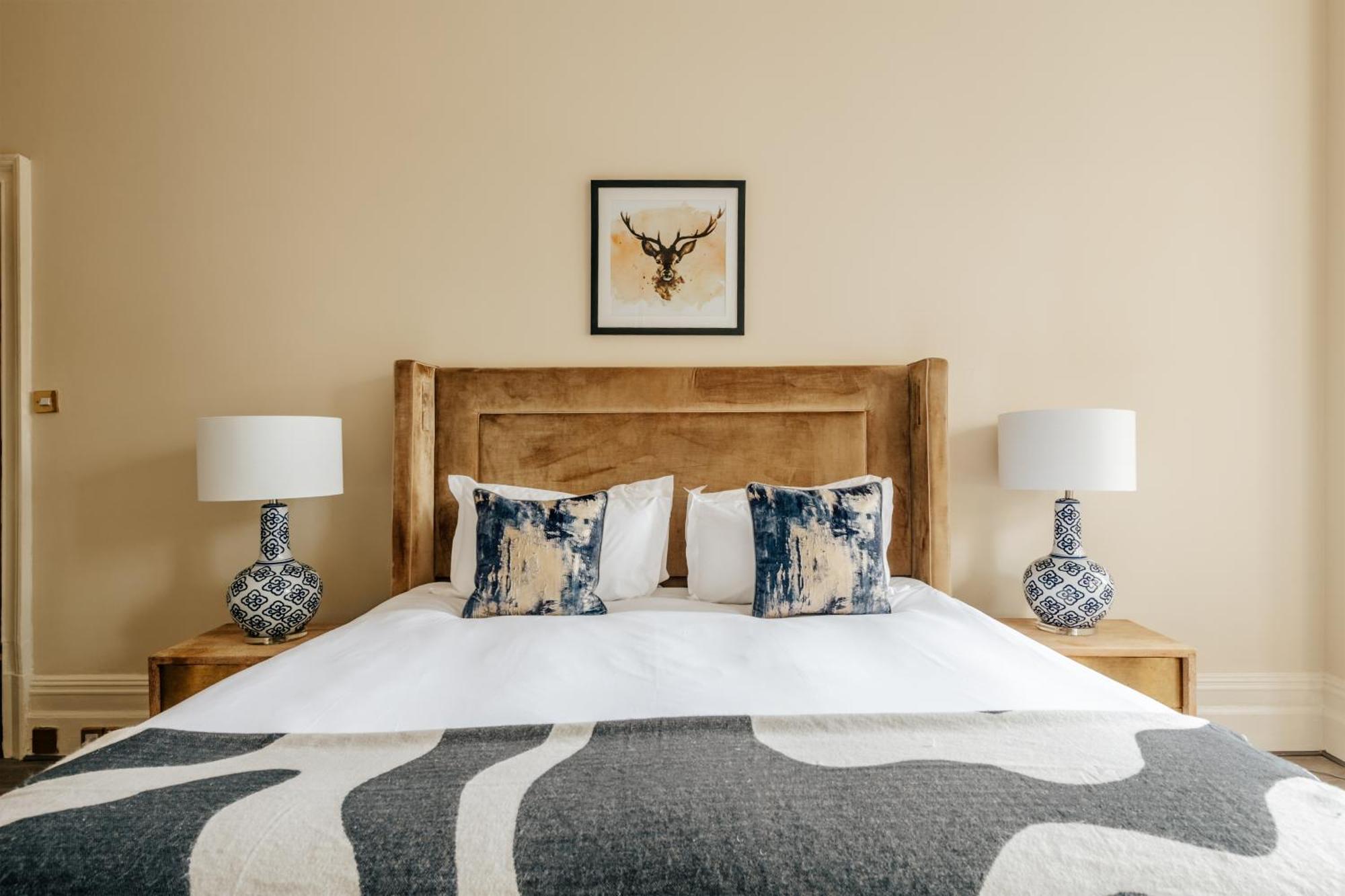 Apartment The Egerton - Luxury London