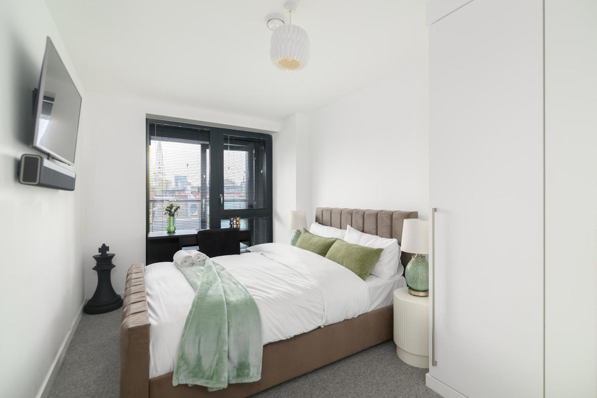 Appartamento Of 2br Penthouse With Stunning Terrace Views Londra