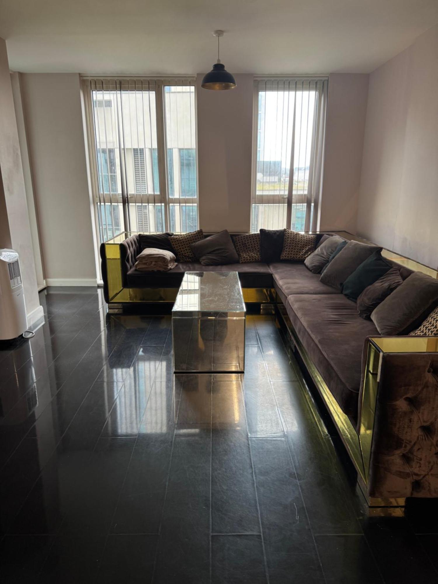Cozy 2 Bed Flat 5min Walk To Stratford Westfield Apartment
