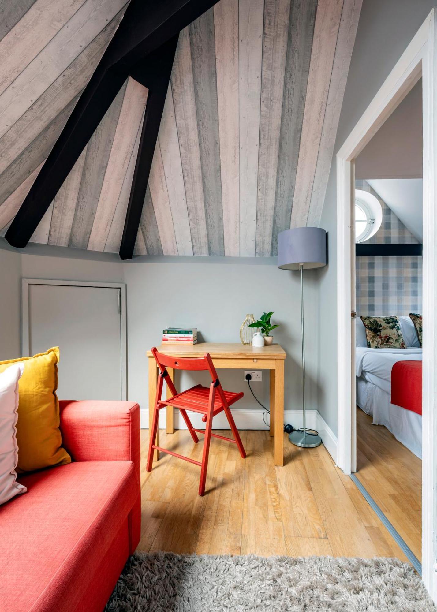 Sunny Loft In Center Of Apartment