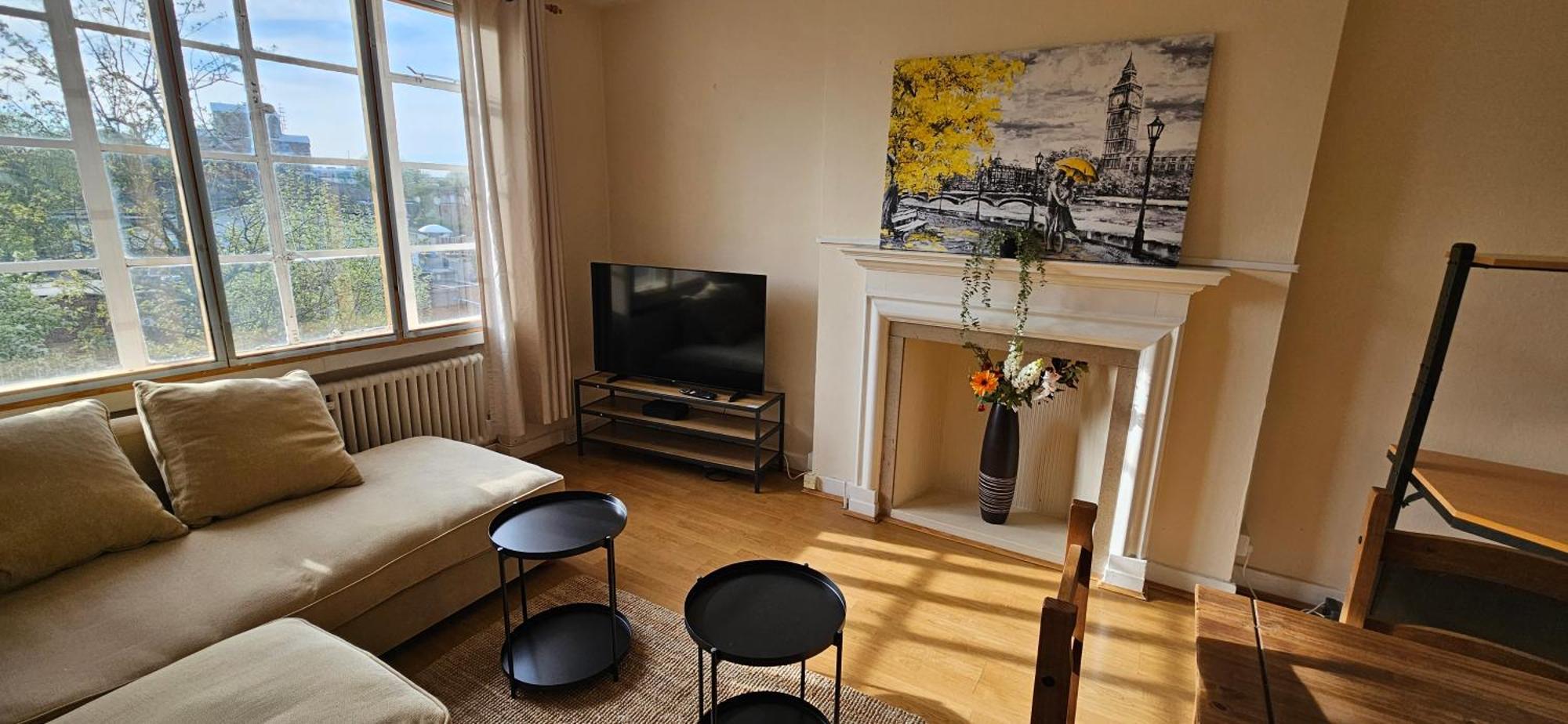 Elegant 1-Bed Flat, Sleeps 5, London Nw6 - 5 Mins To Jubilee, Bakerloo & Overground Lines Appartement Londres