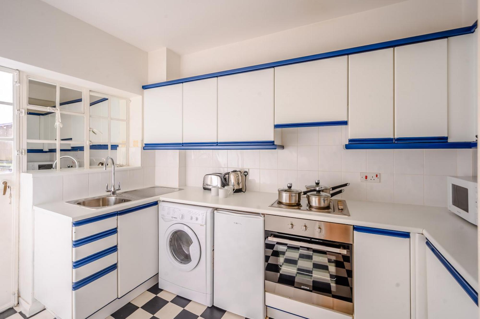 Pelham Court * Londra