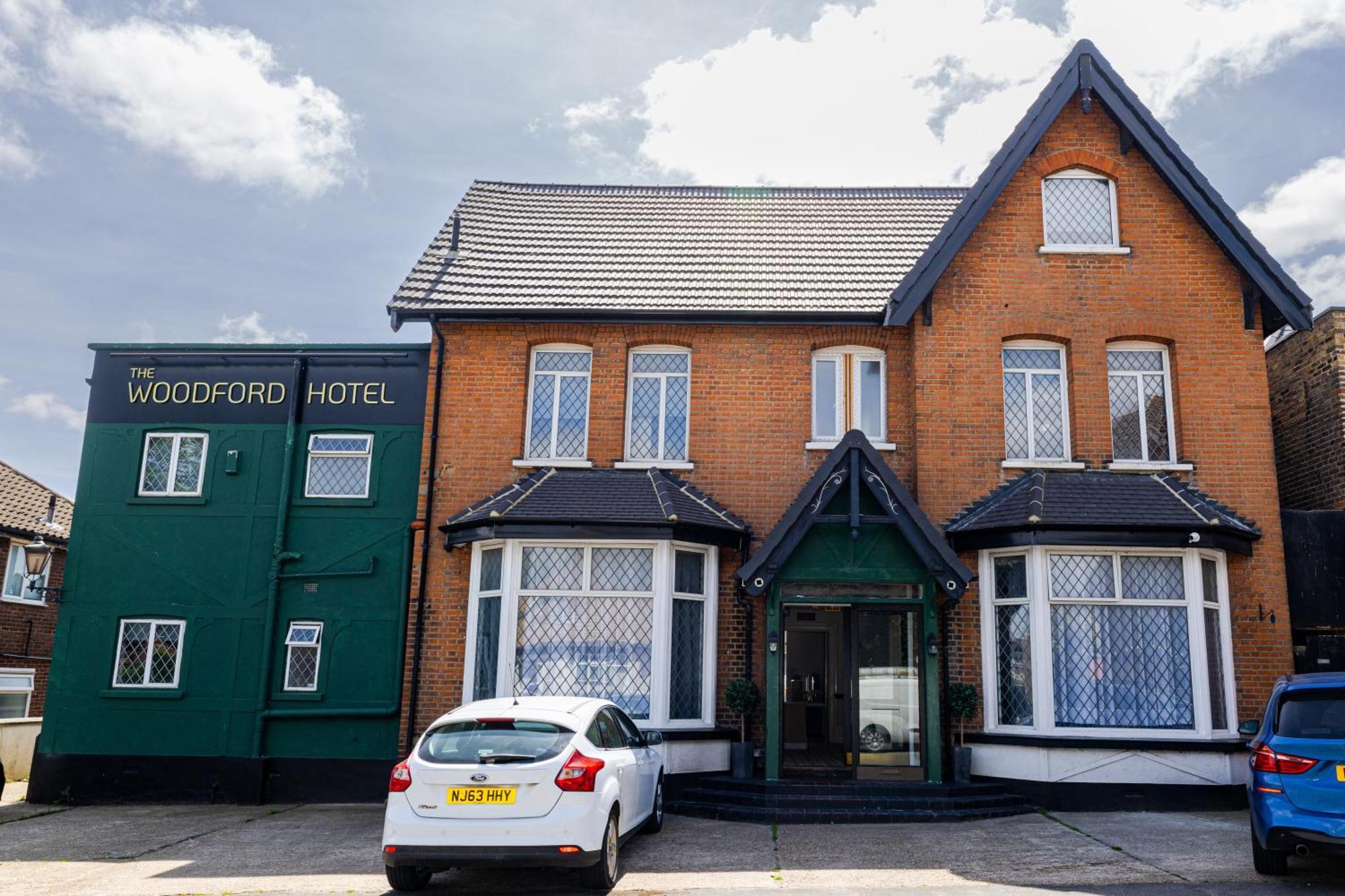 Woodford Hotel