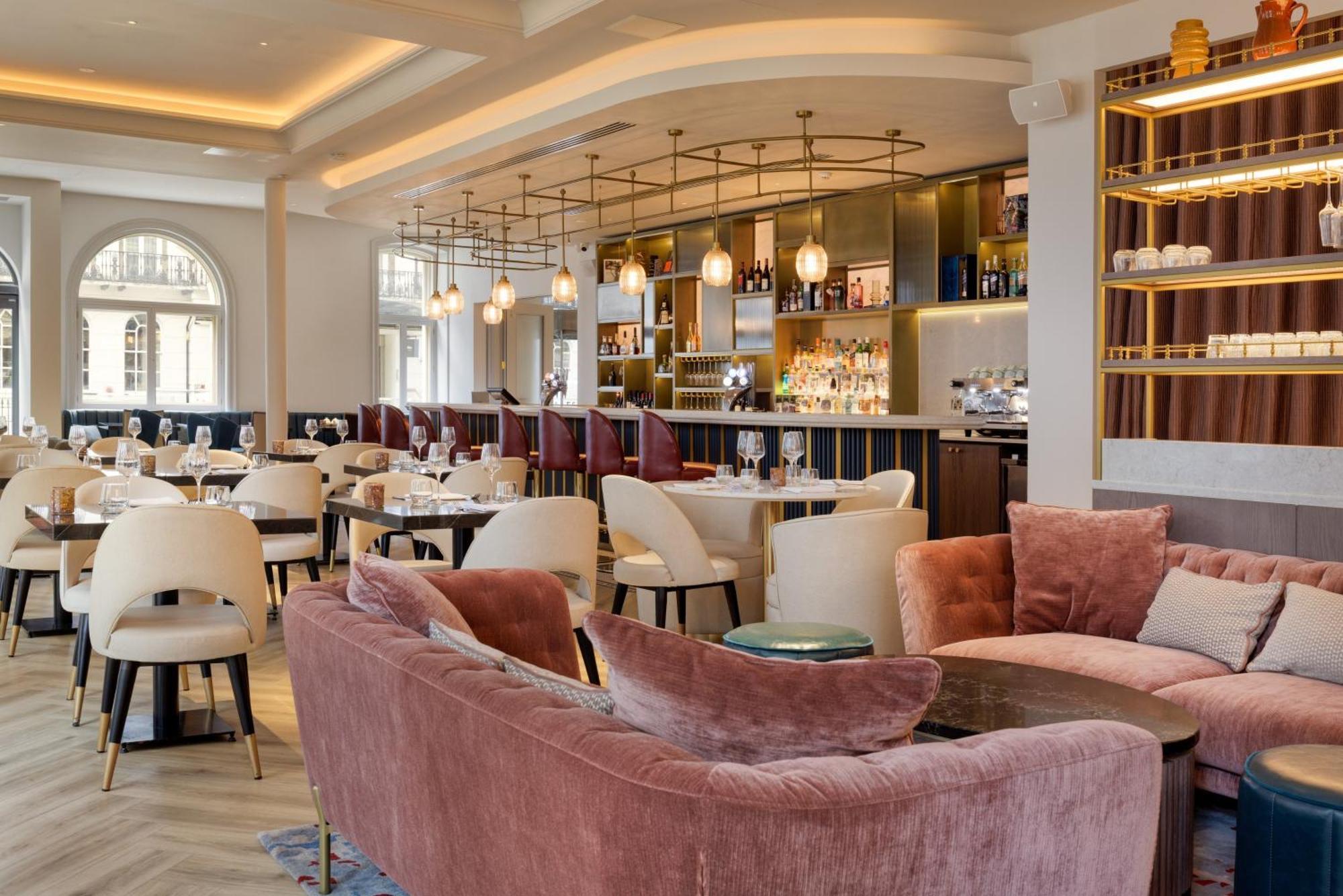 The Memoir Club, Formerly Ambassador Bloomsbury Hotel London