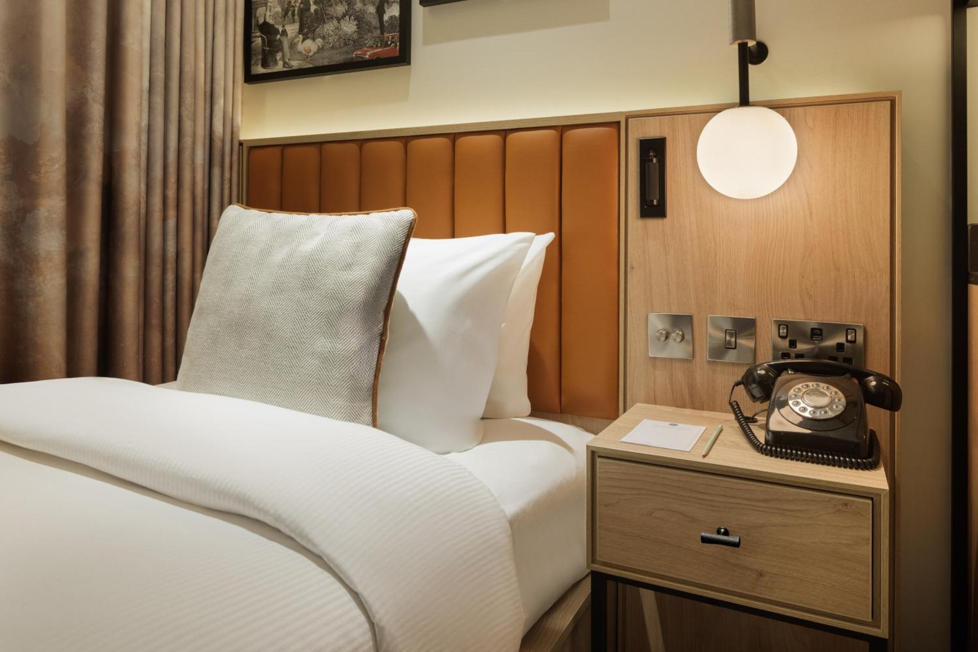 Hotel The Memoir Club, Formerly Ambassador Bloomsbury