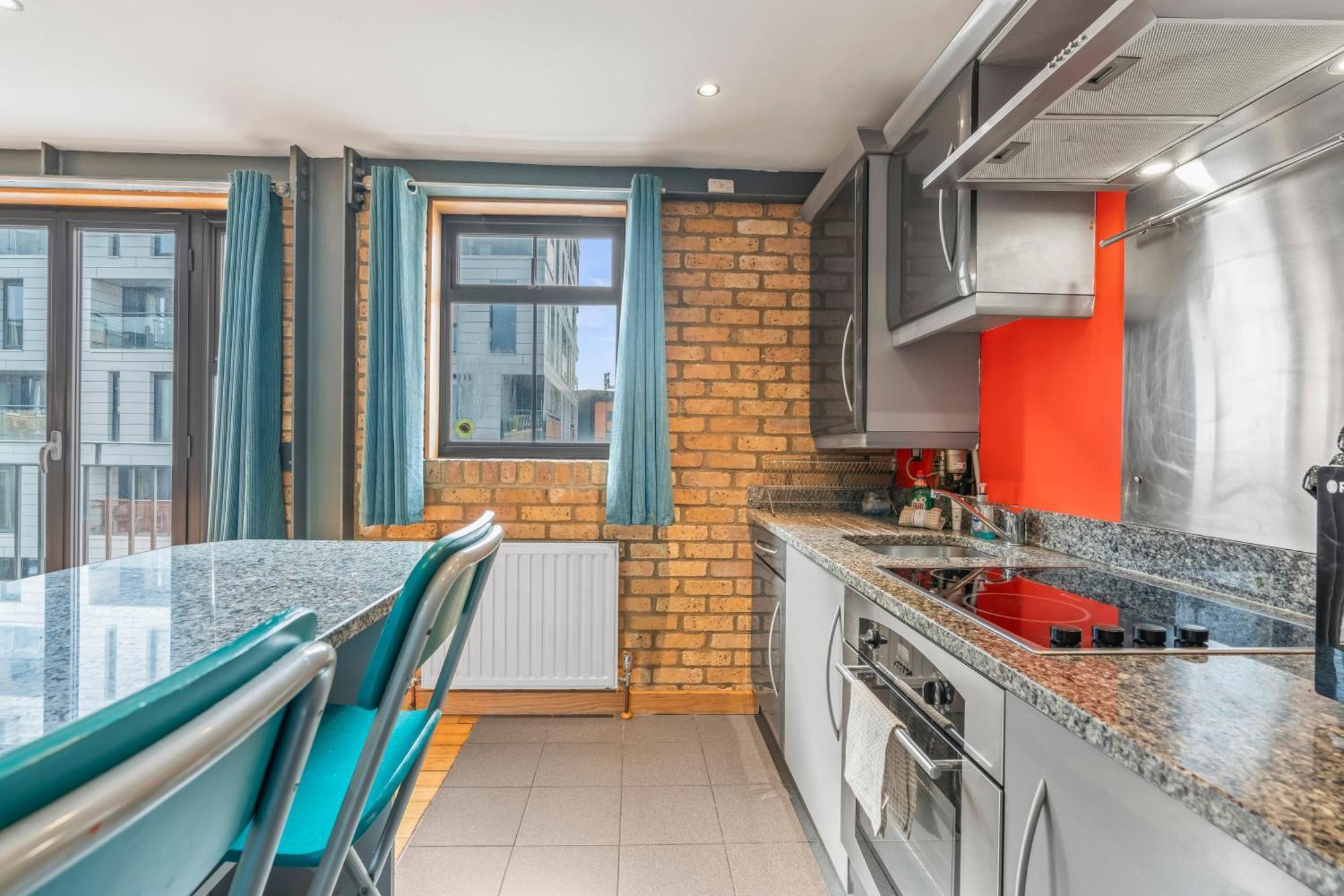Modern And Industrial 2 Bed - Close To London Bridge, Sleeps 6 Appartement