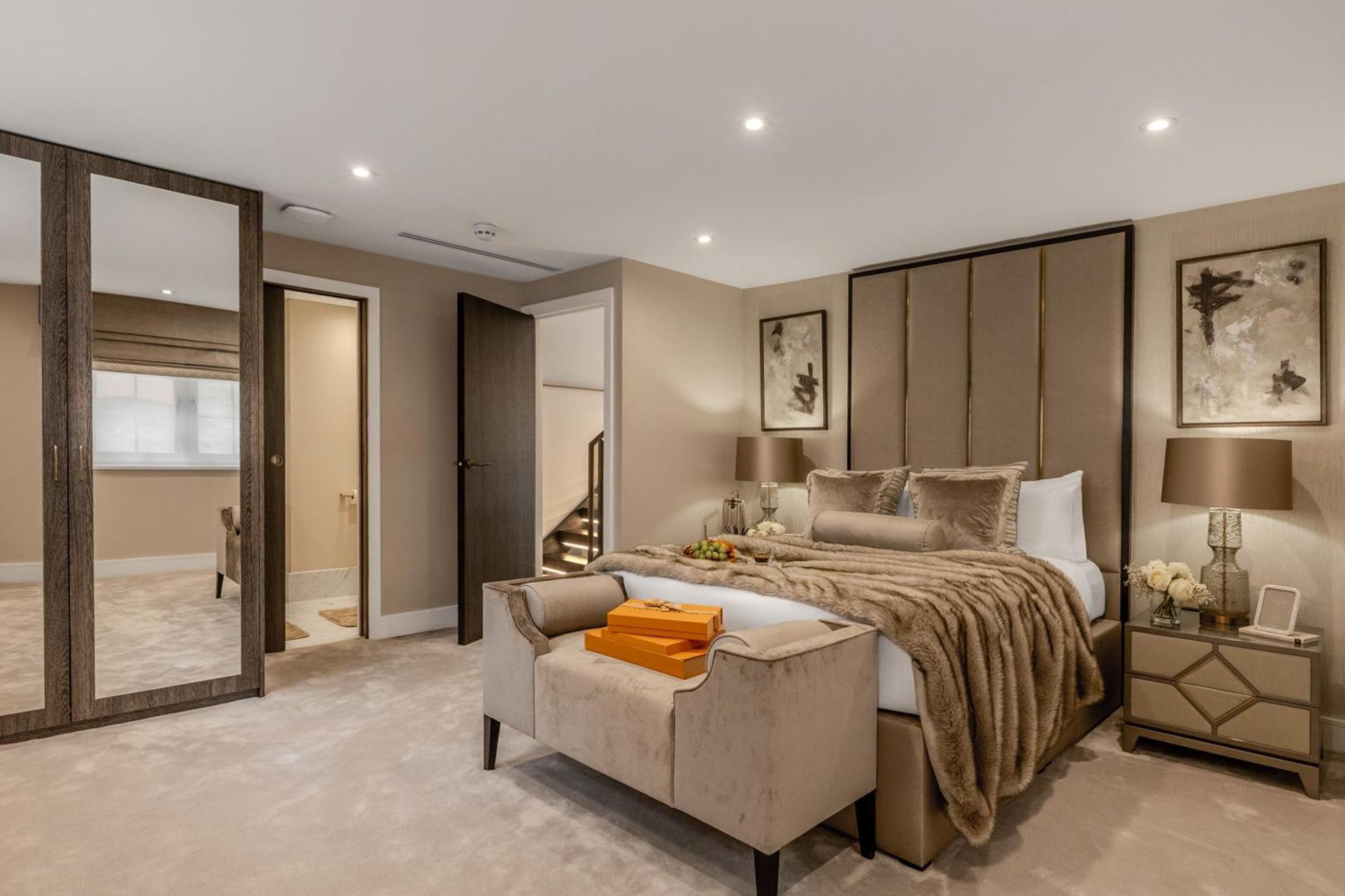 Luxurious 4-bed Knightsbridge Near Harrods London