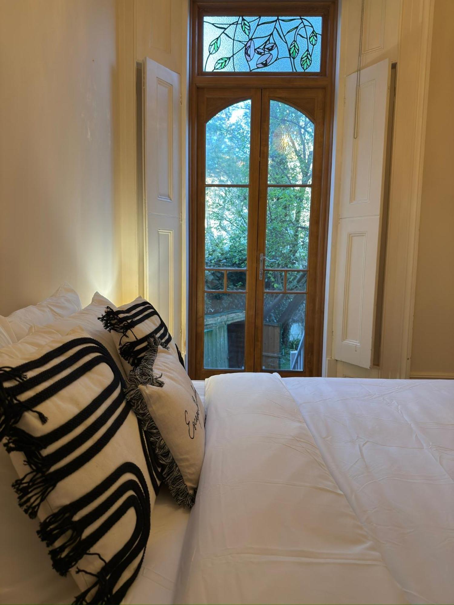 Amanah - 2 Bed Iconic Abbey Road Zone 2 Apartment London