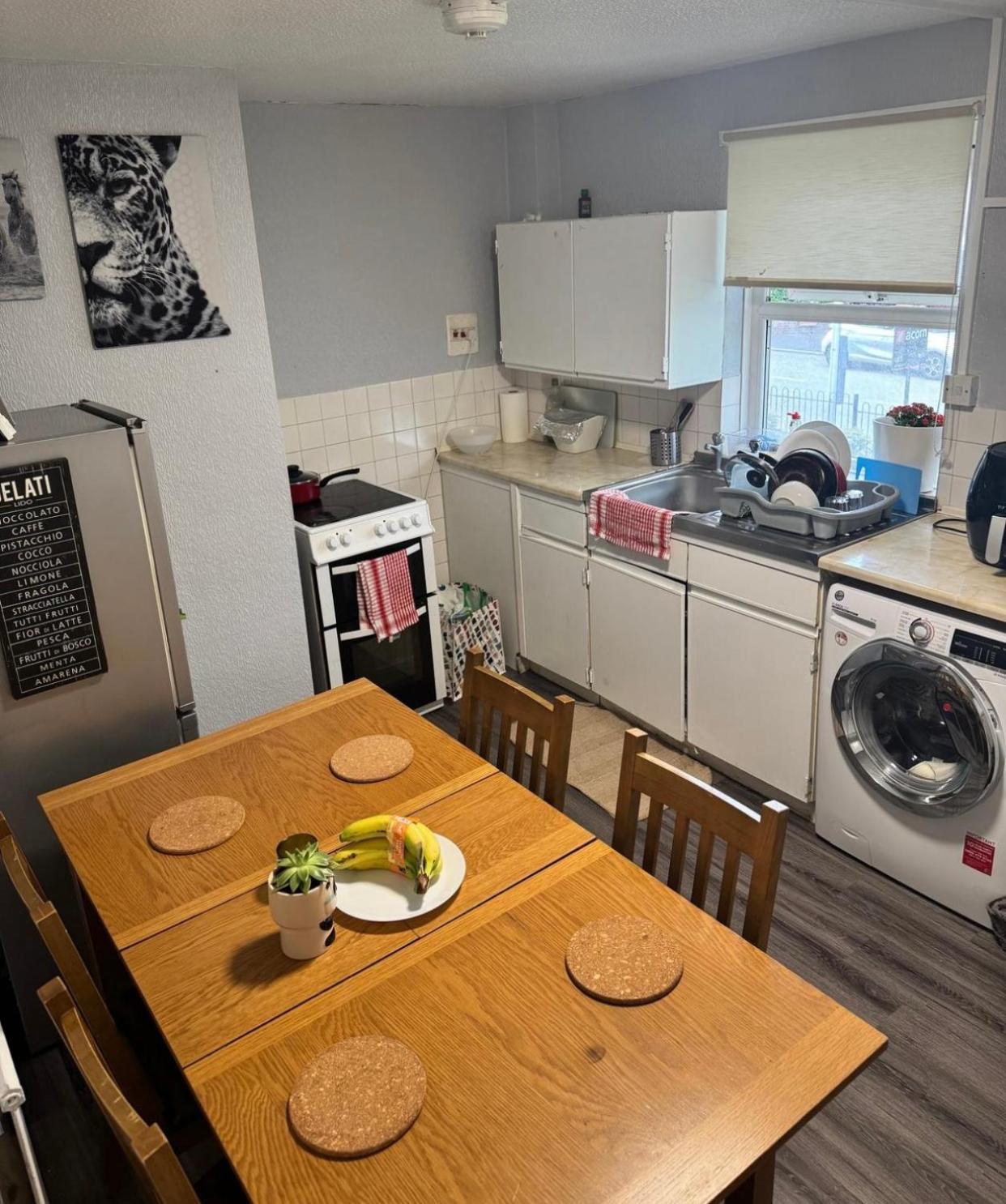 Accommodatie bij particulieren Bright & Cozy Double With Great Transport Links