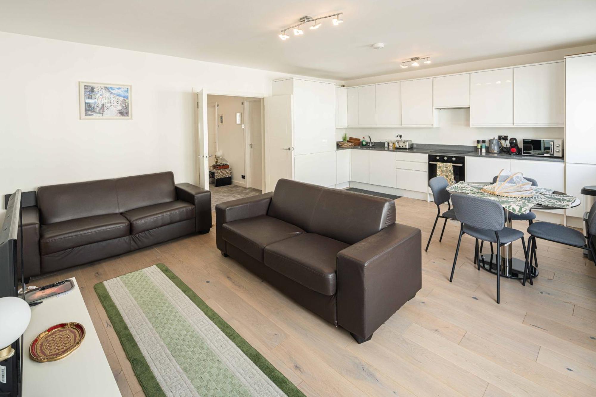 Charming Newly Refurb 2-bed 2-bath Entire With Ac Near Hyde Park, Paddington, Nottinghill And Kensington In Zone 1 Lägenhet *