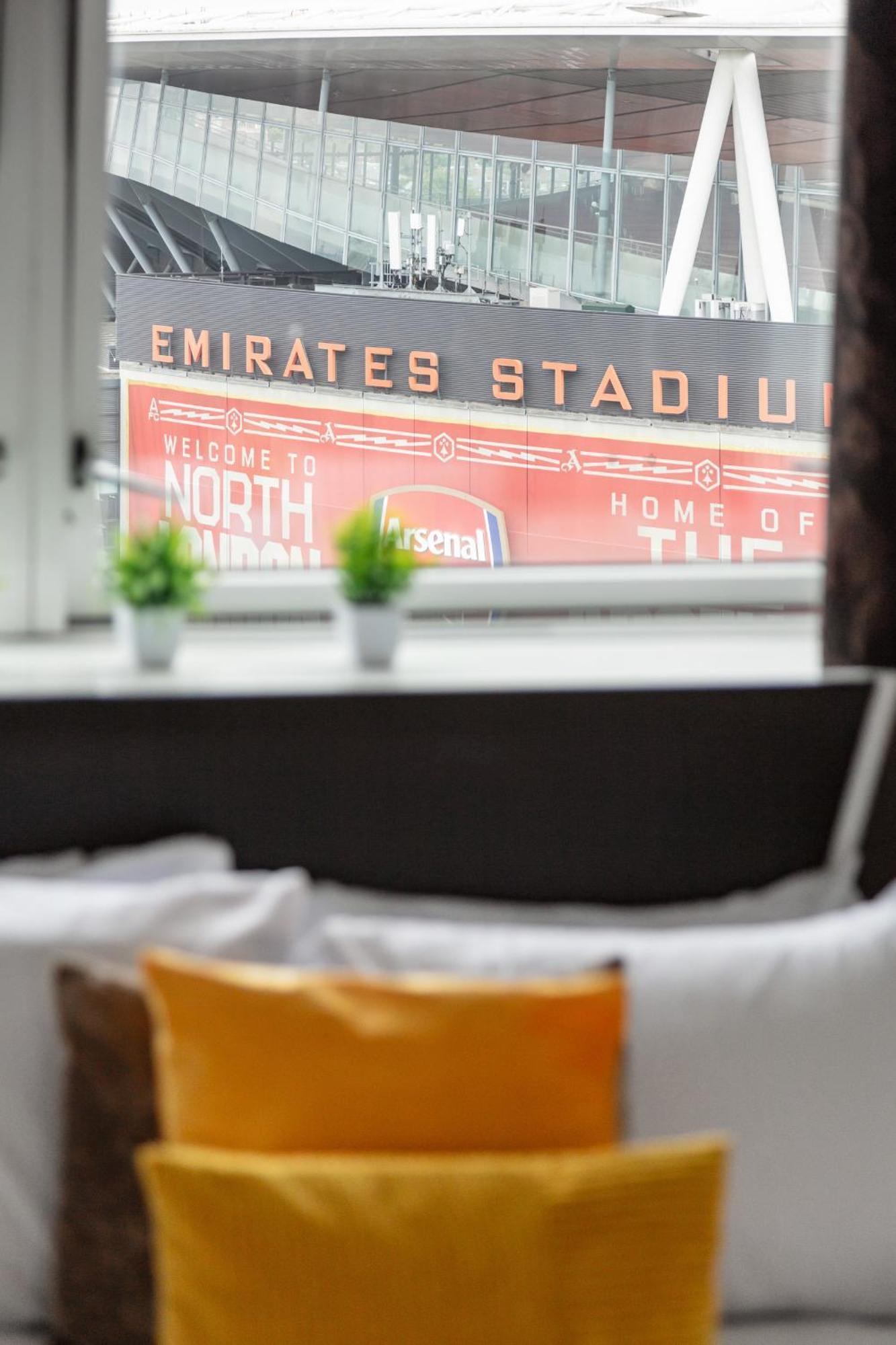 Appartement Stylish 2-bed Retreat Steps From Emirates Stadium Londen
