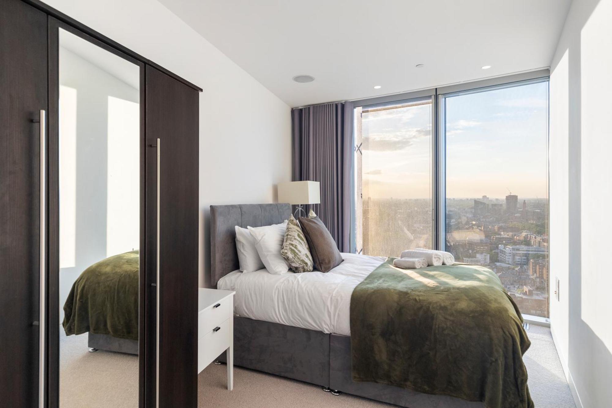 Leilighet Skyline Views Luxury 3 Bedroom Free Parking