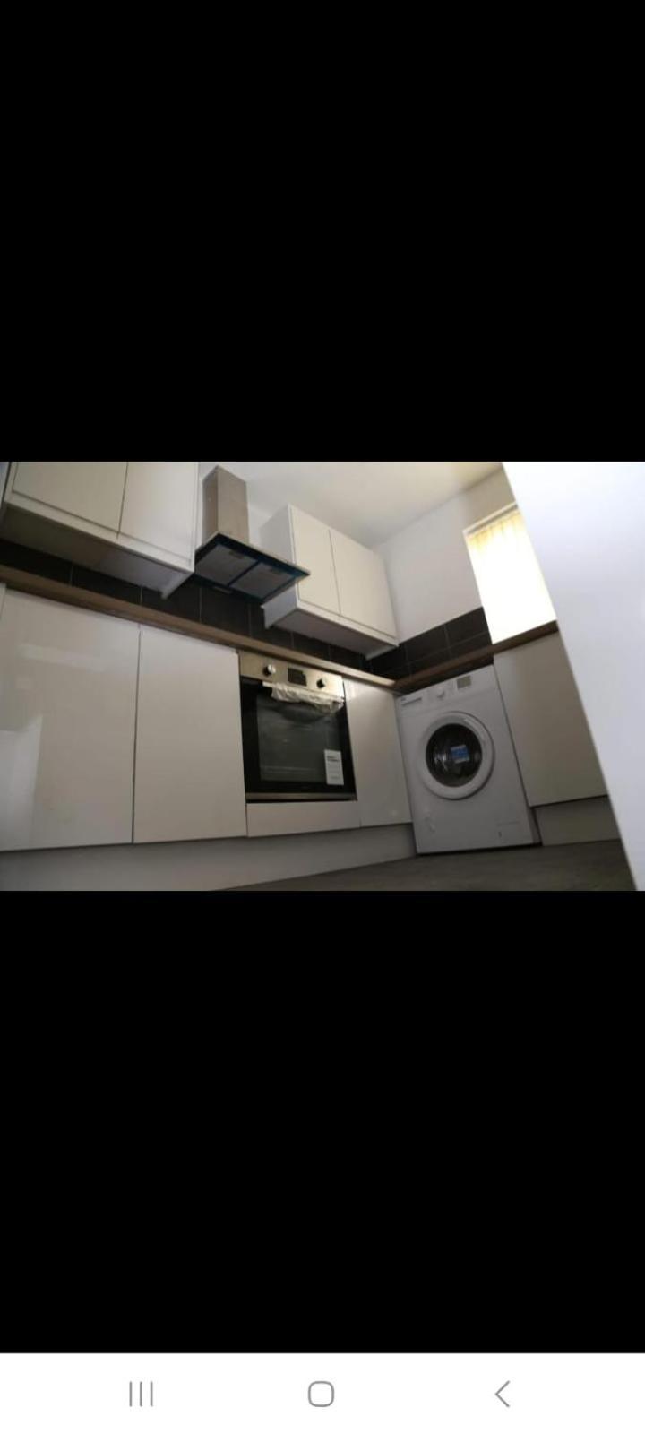 Twin Budget Guest house London