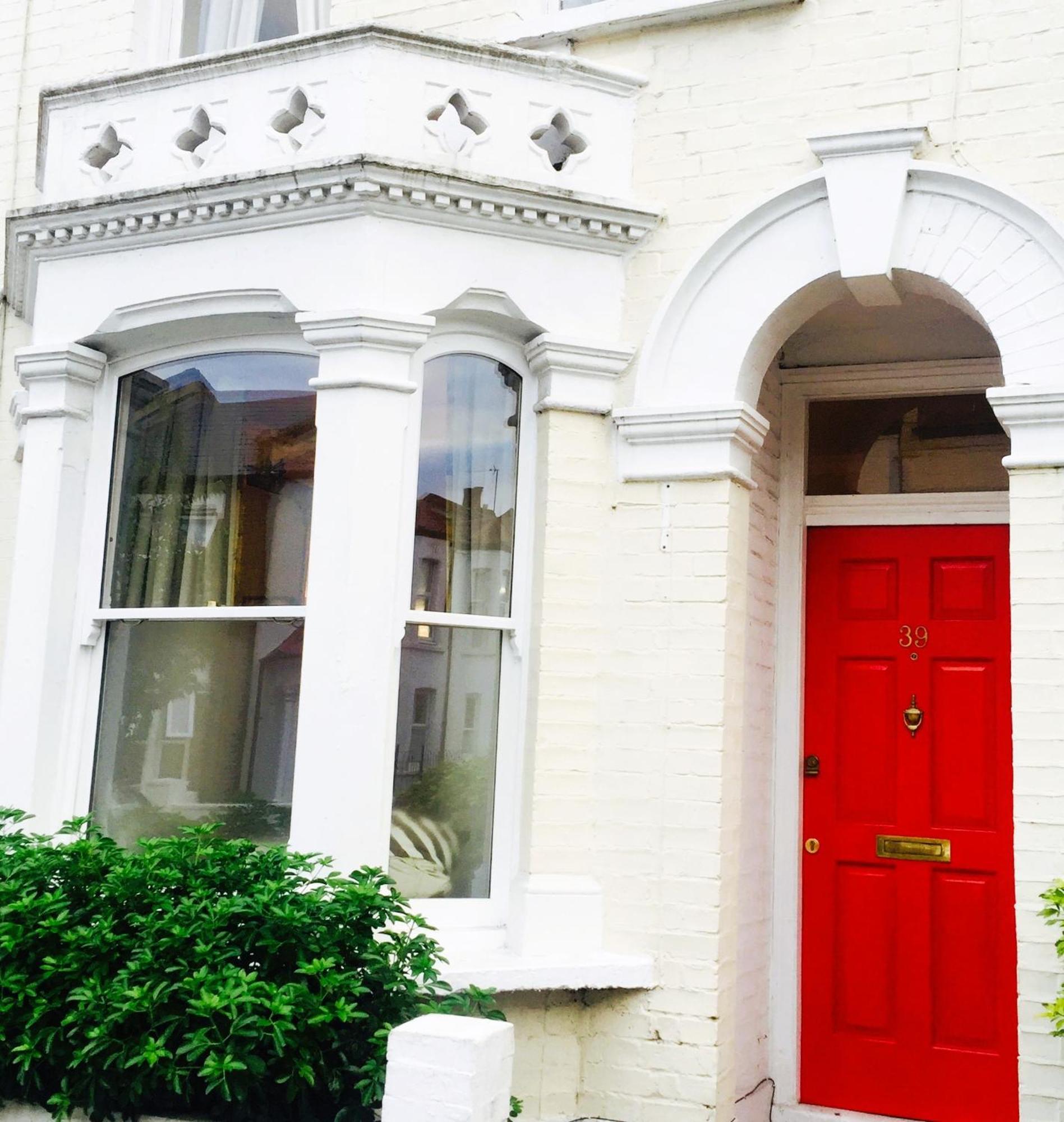Apartment Colourful 2 Bed 2 Bath Tooting House London