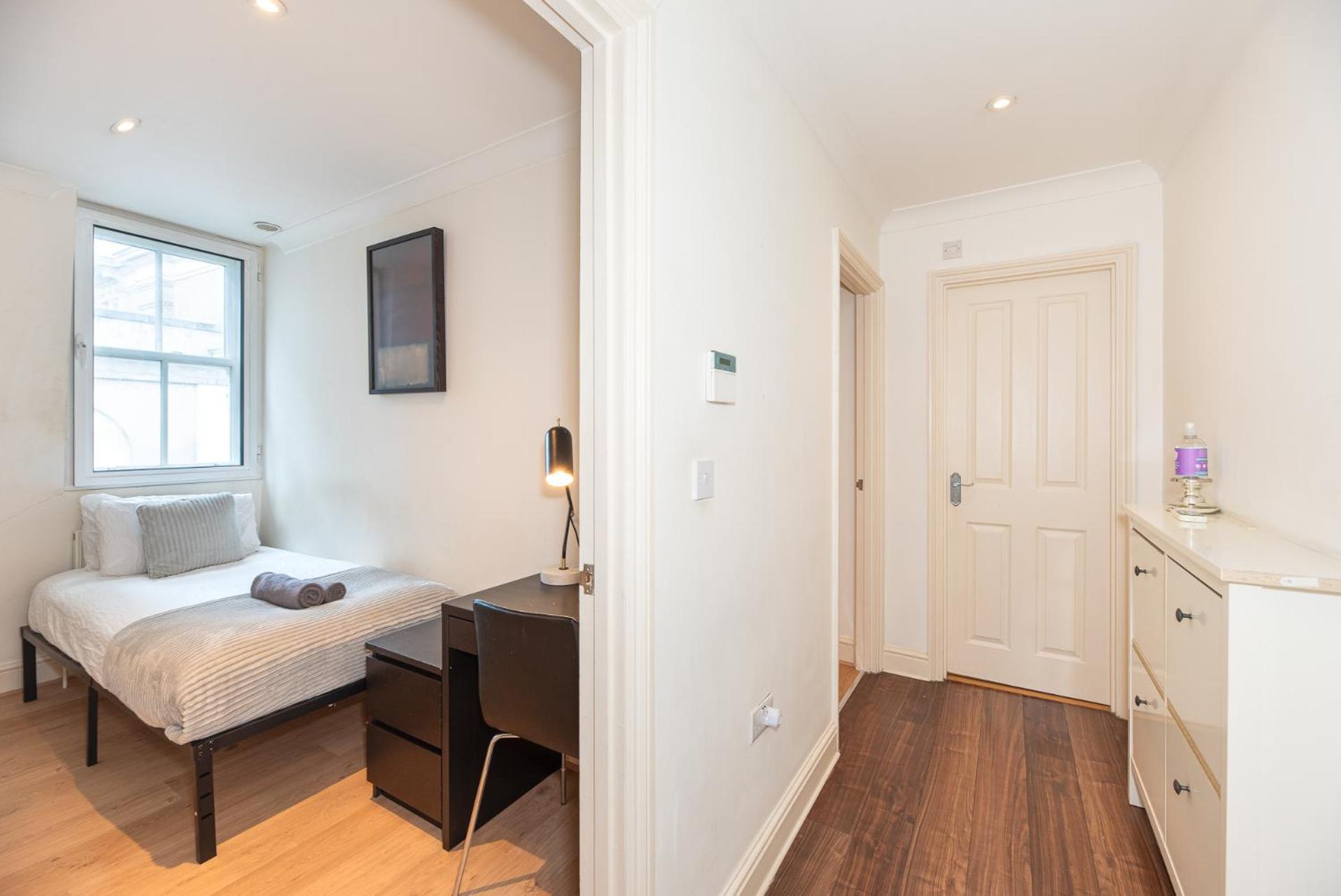 Appartement 2-bedroom Flat In Embankment A Short Walk Away To Trafalgar Square Near Big Ben, Eye Londres