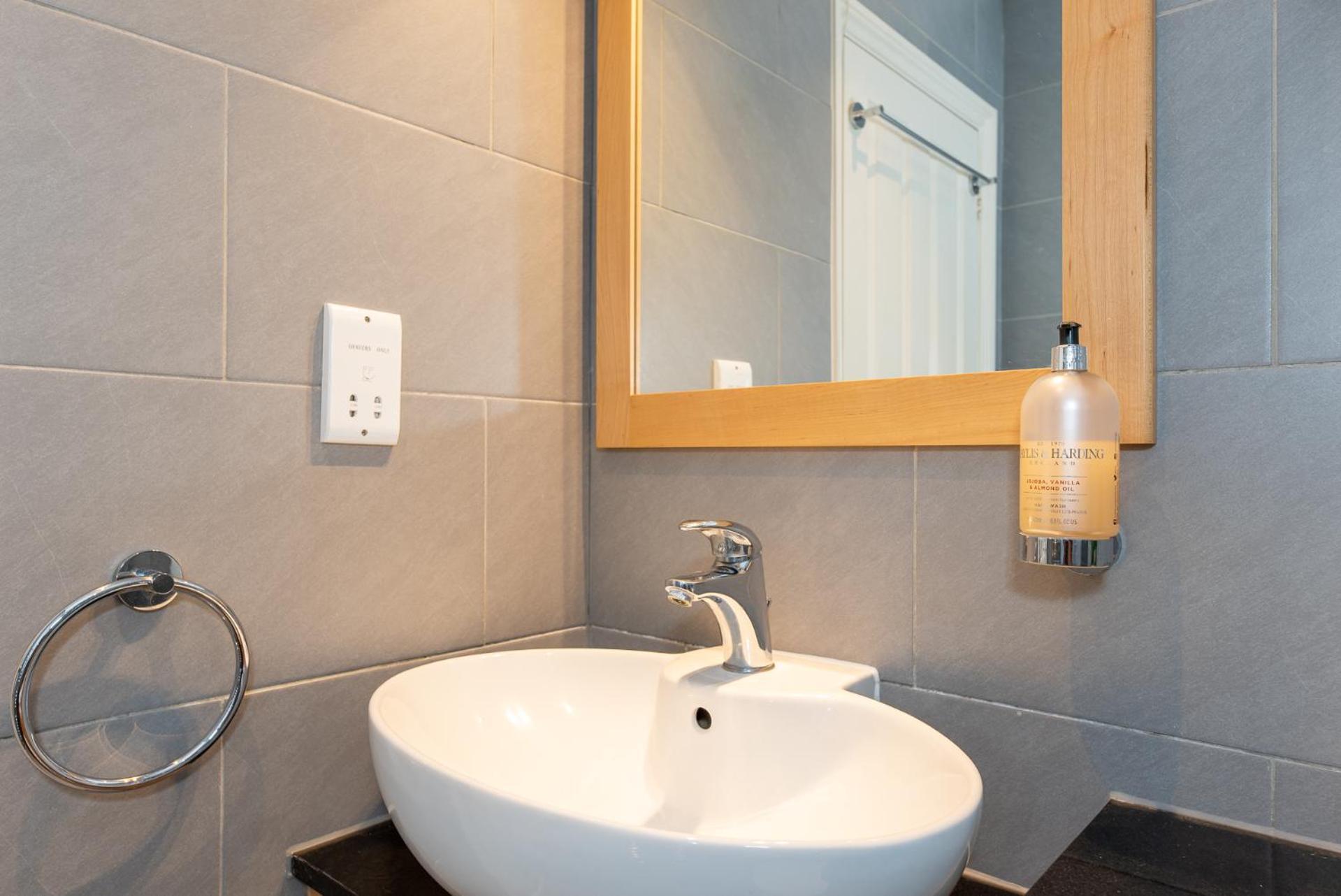 Appartement 2-bedroom Flat In Embankment A Short Walk Away To Trafalgar Square Near Big Ben, Eye *