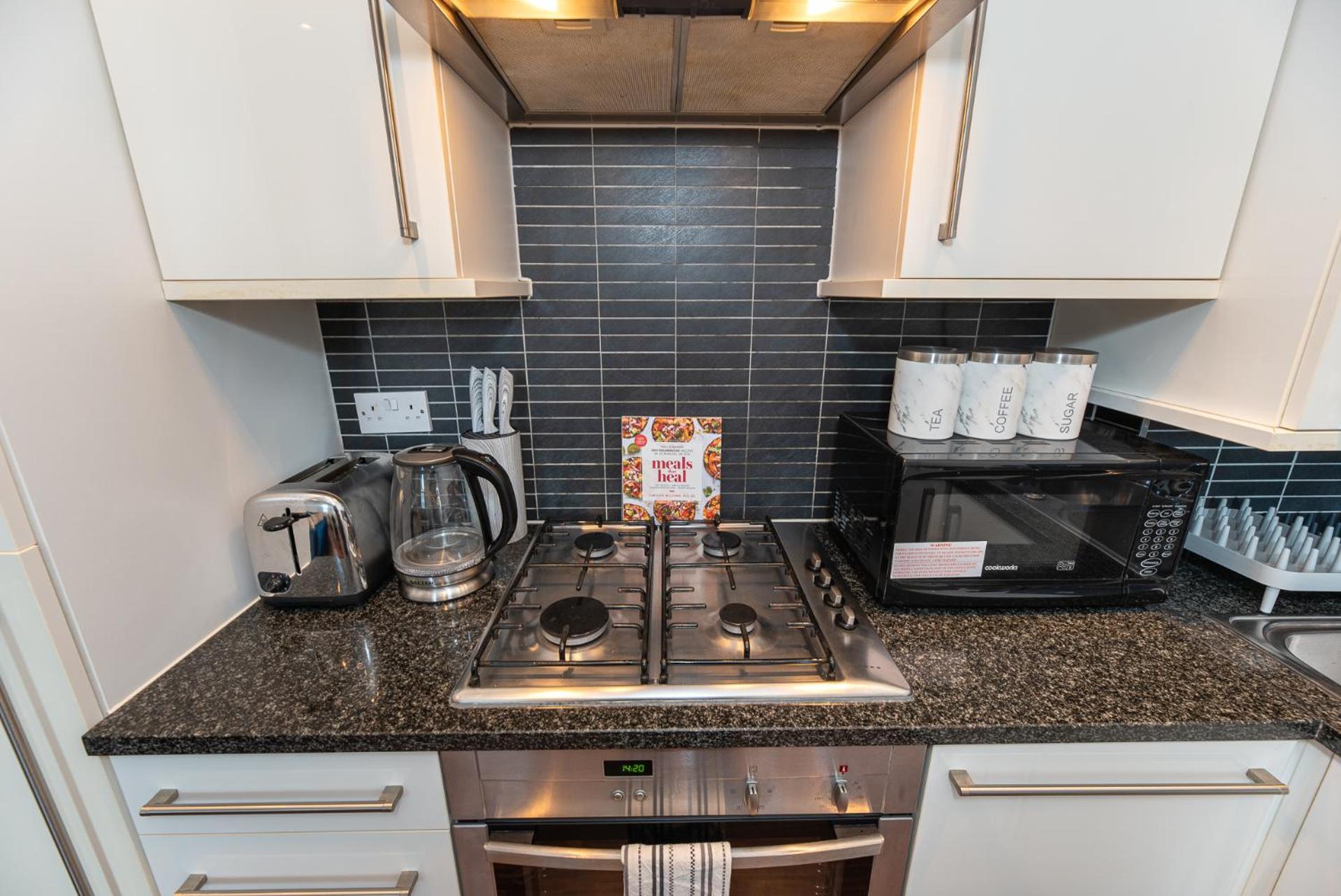 2-bedroom Flat In Embankment A Short Walk Away To Trafalgar Square Near Big Ben, Eye Appartement
