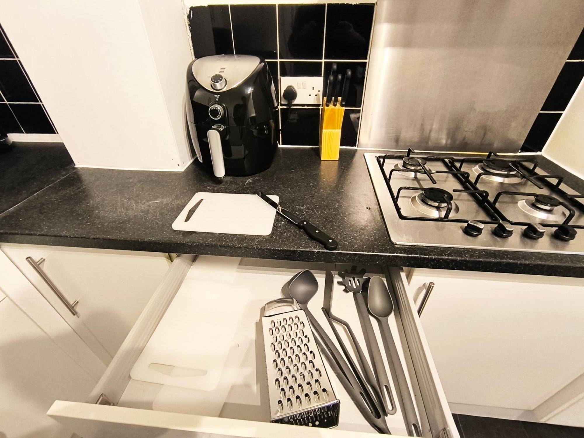 Gæstehus 4 Person 3min From South Wimbeldon Tube Station Room2