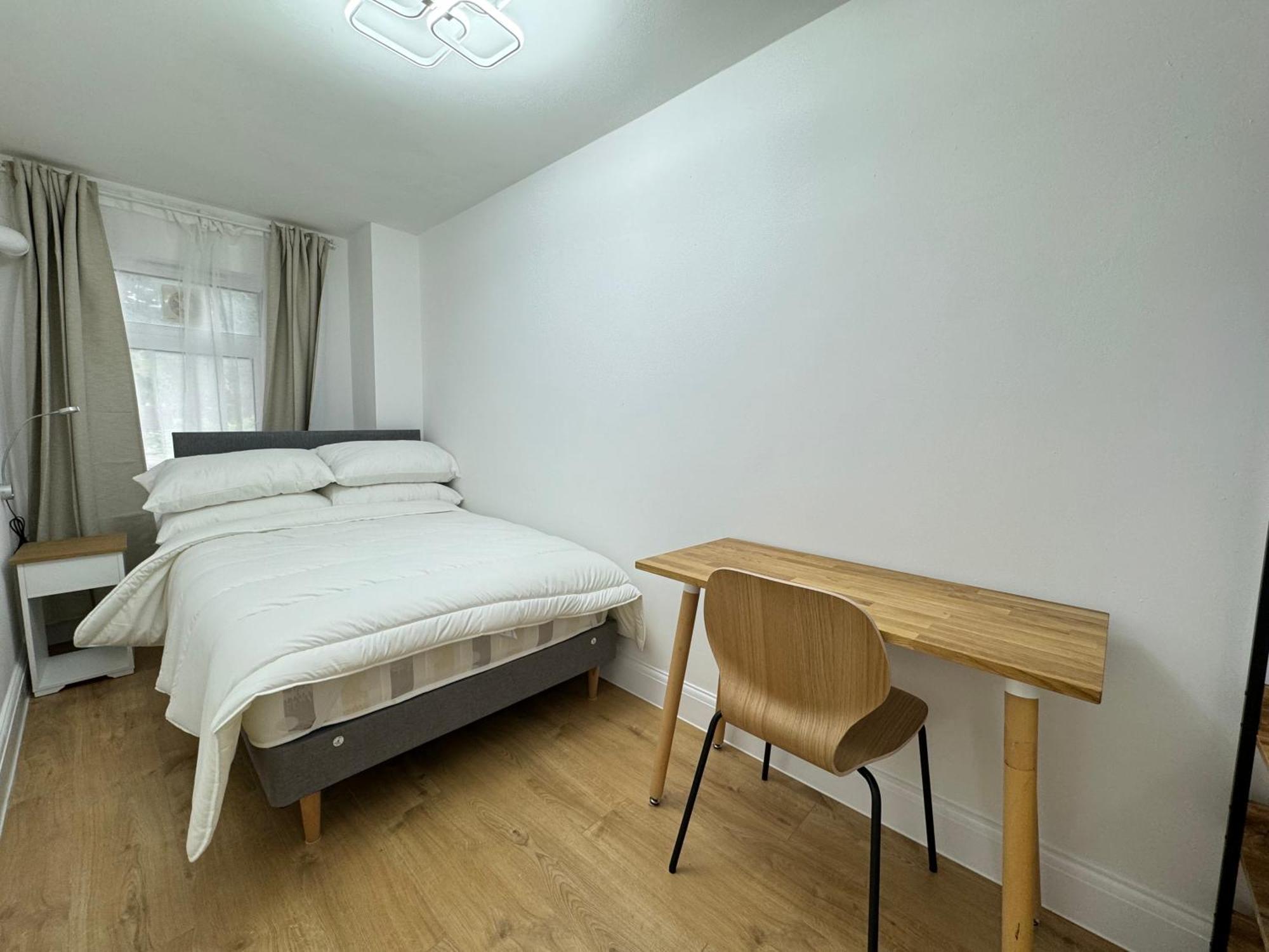 Newly Refurbished 2bd Flat Close To Excel * Londra
