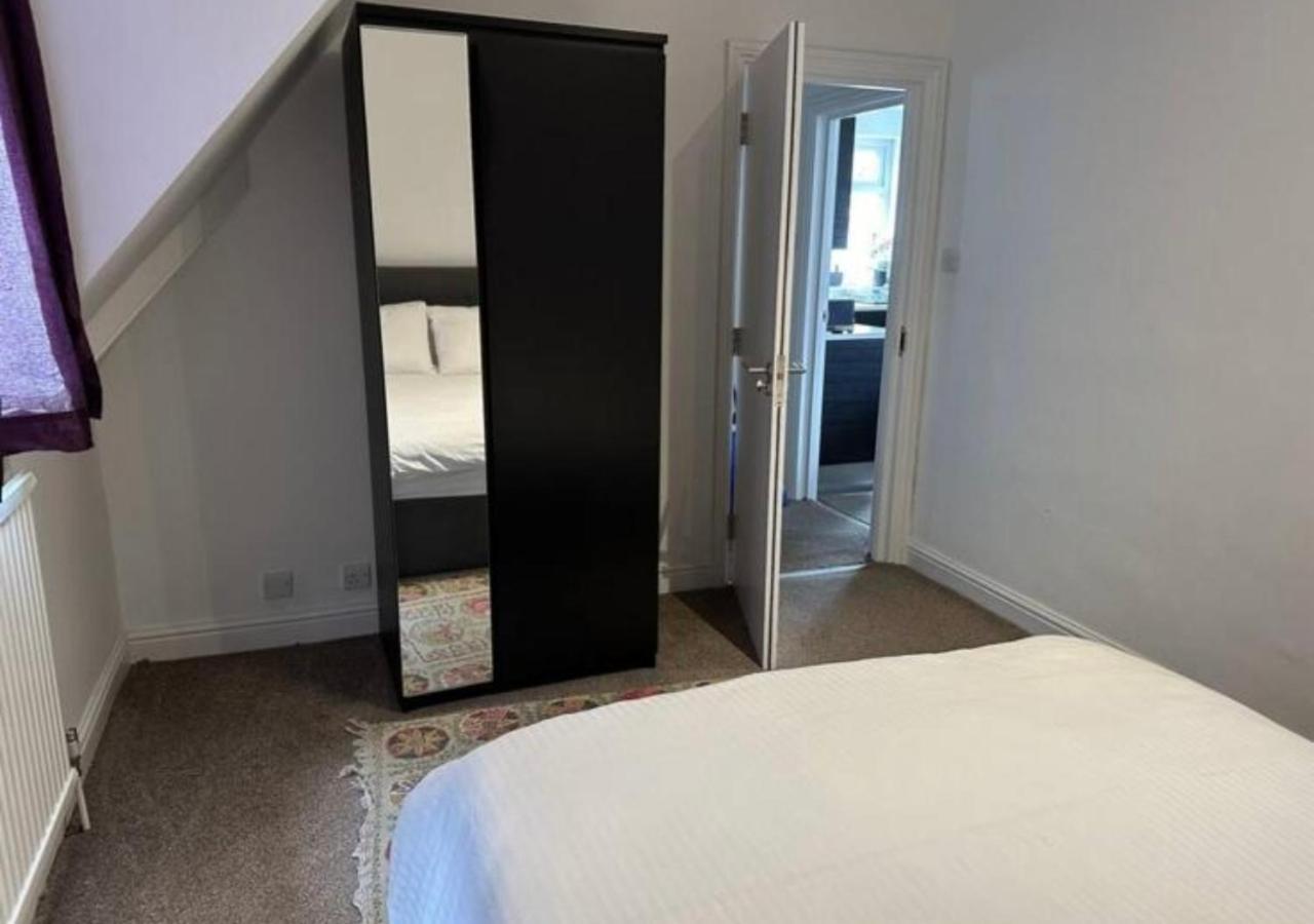 Apartment 2 Bedroom Flat In Camden