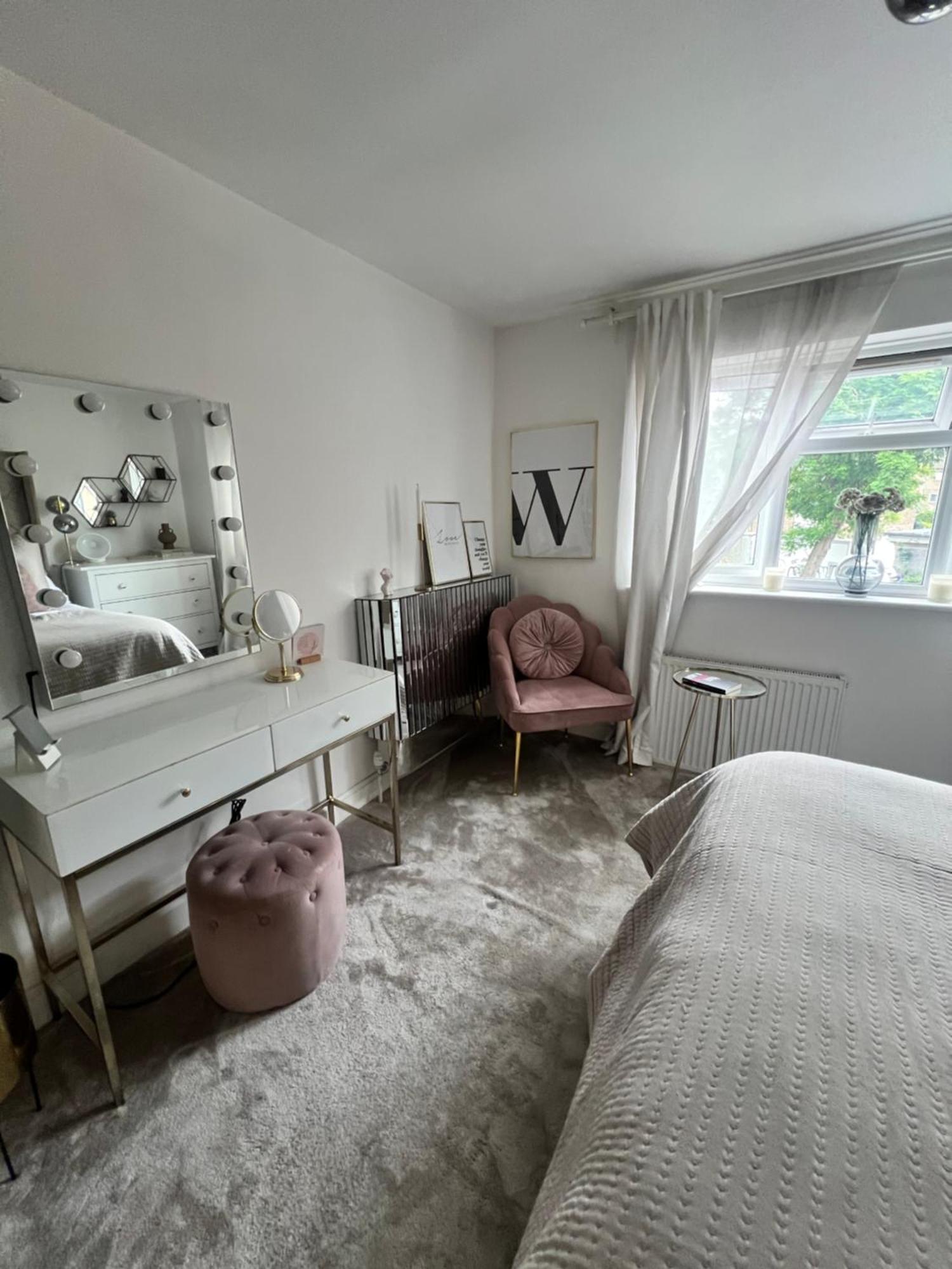 Rum i privatbostad Luxury Scandi Inspired