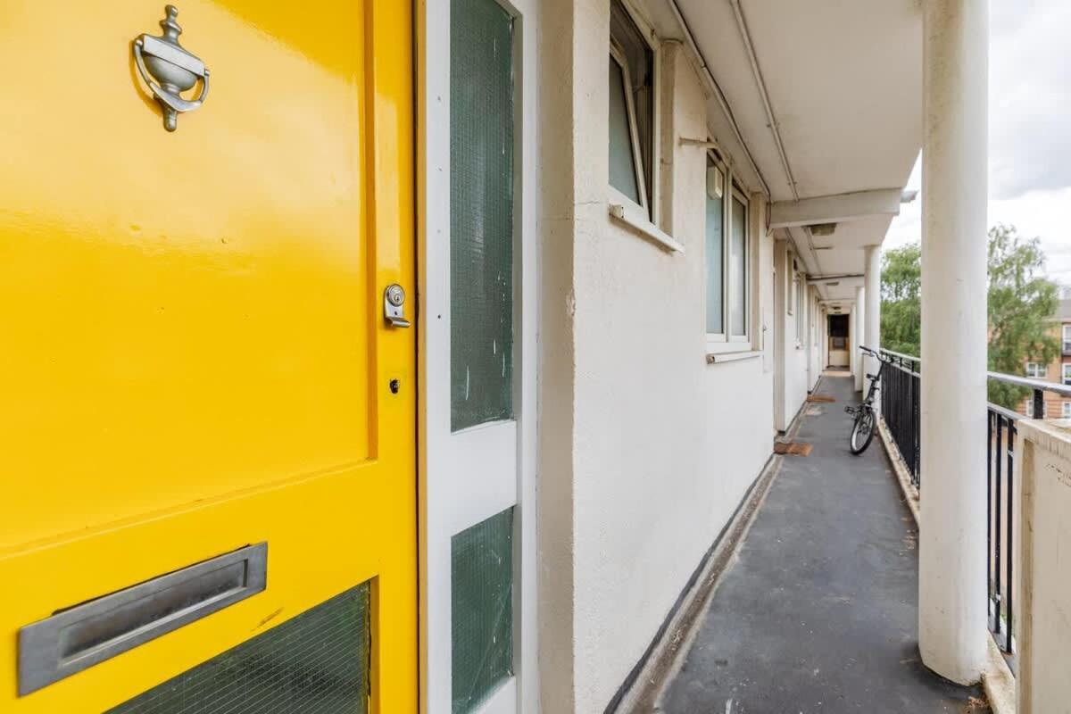 Cosy 3 Bed Flat Near London's Highlights * Londra