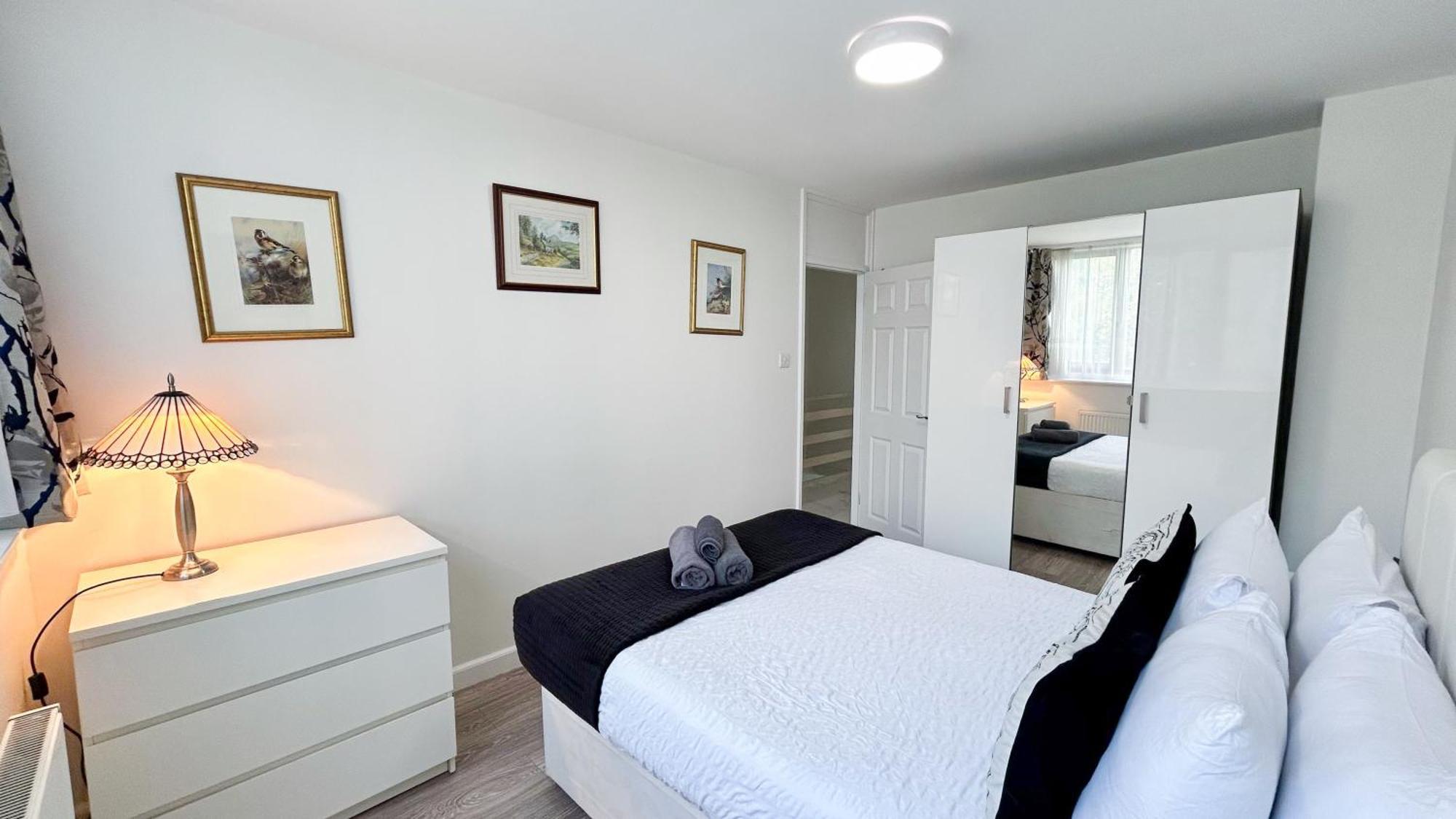 Apartment Cosy 3 Bedroom 3 Bathroom Flat With Private Garden- Maida Vale, Near Paddington
