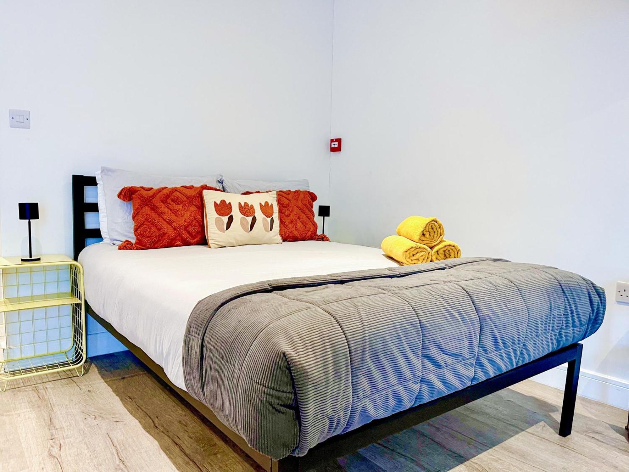 Sleek Flat Near Highbury & Islington Station Londres