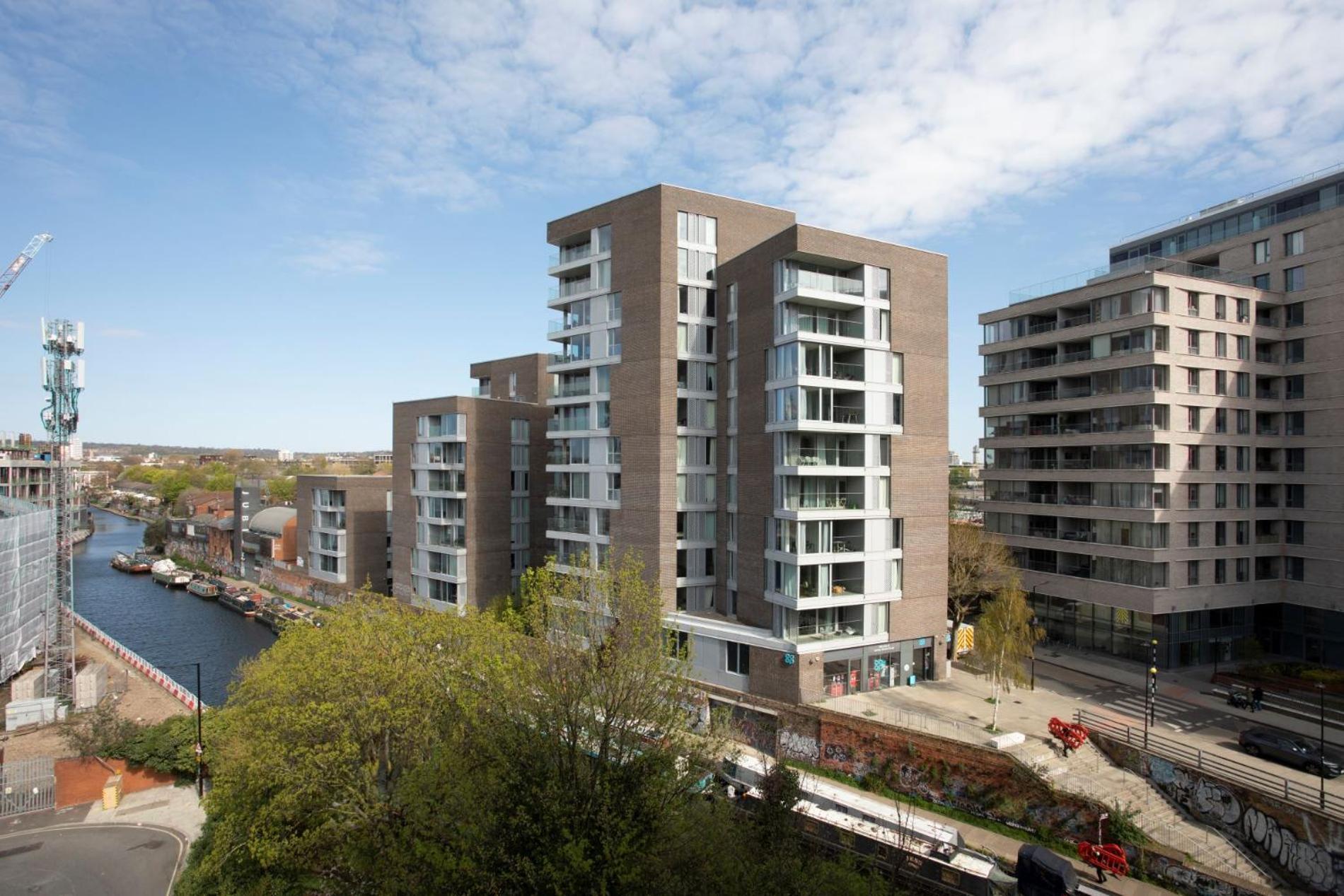 Kings Cross - Luxury 3 Bed Apartment, Private Balcony Appartement