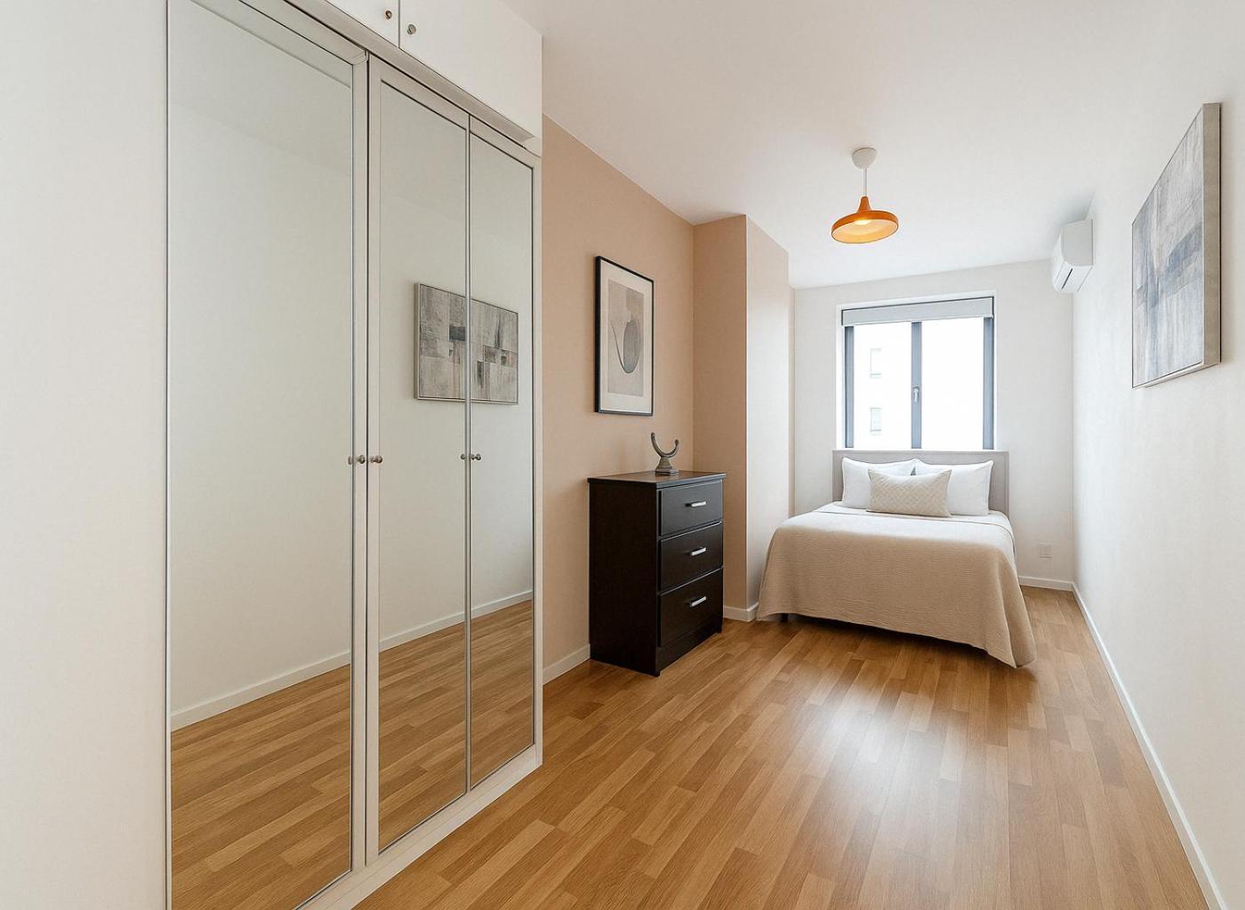 2 Bed Flat In Camden With Garden