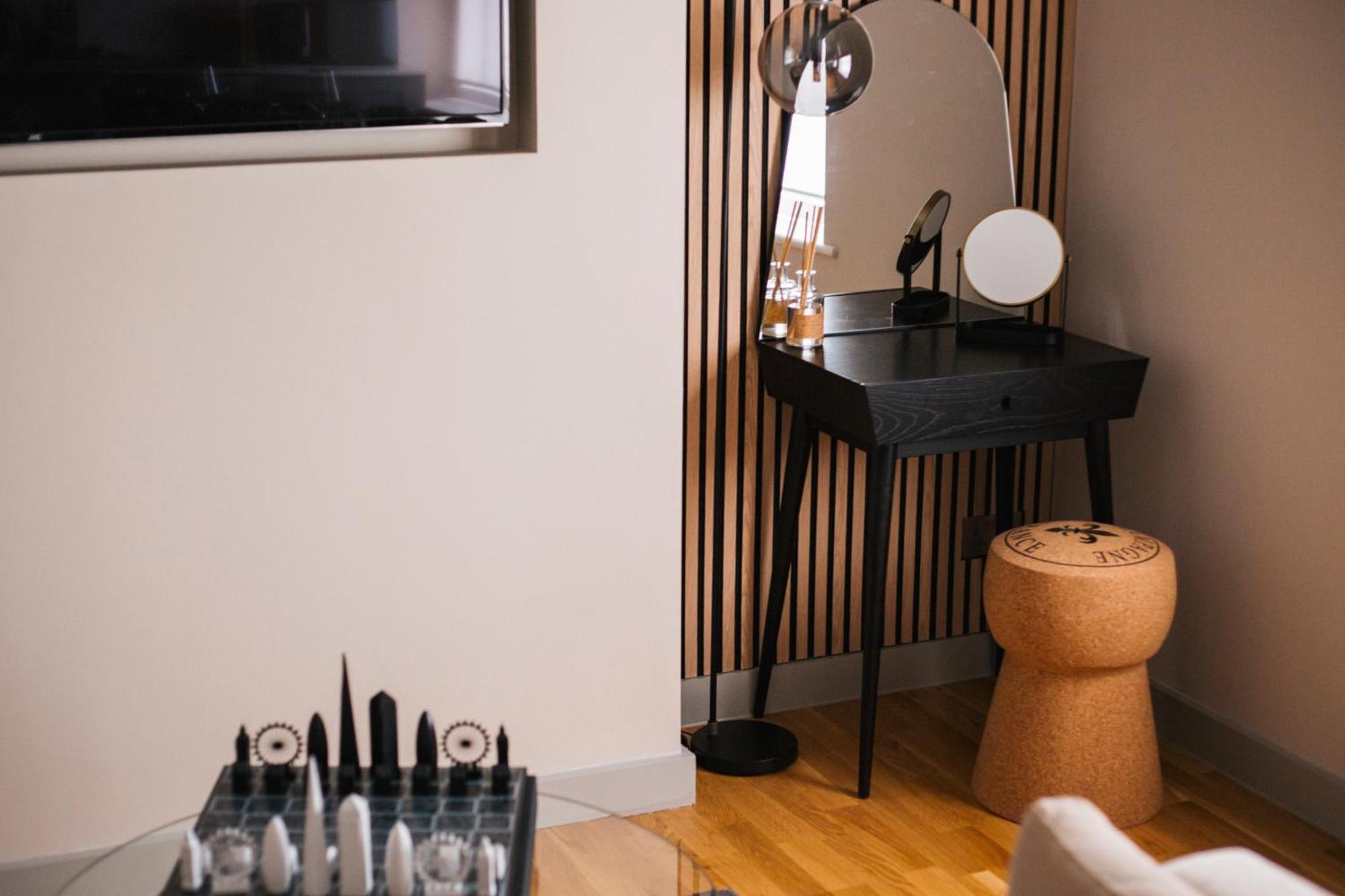 Eden - Islington - 2 Bed With Terrace
