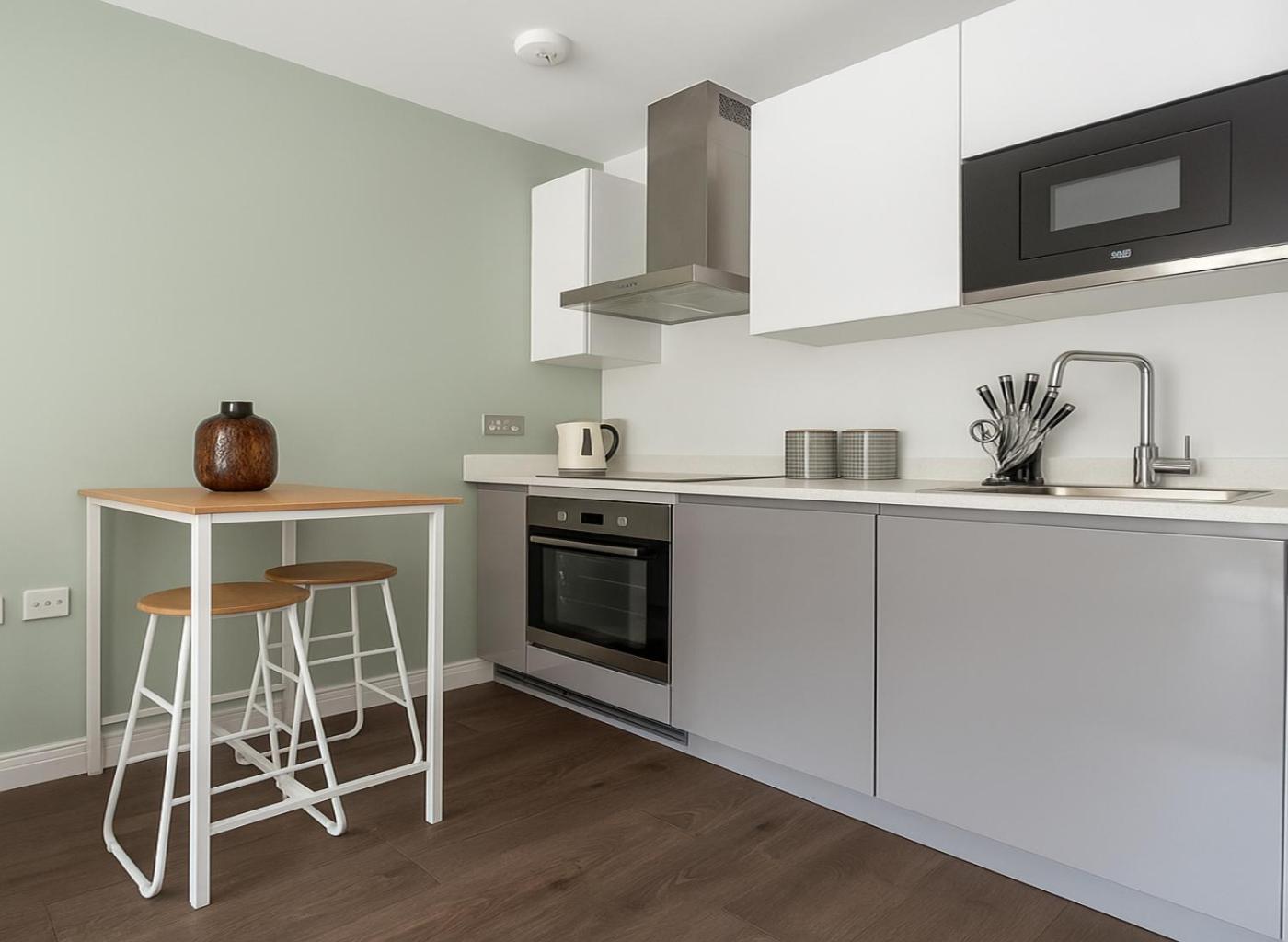 Wonderful Flat In Wandsworth Town Lägenhet