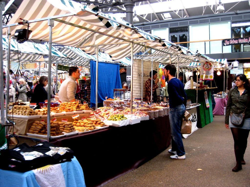 Boutique From * Londen