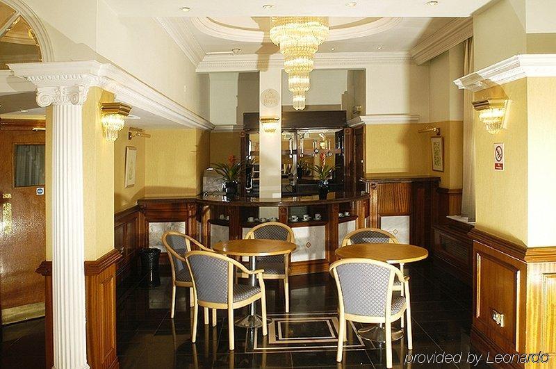 Royal Eagle 3* London