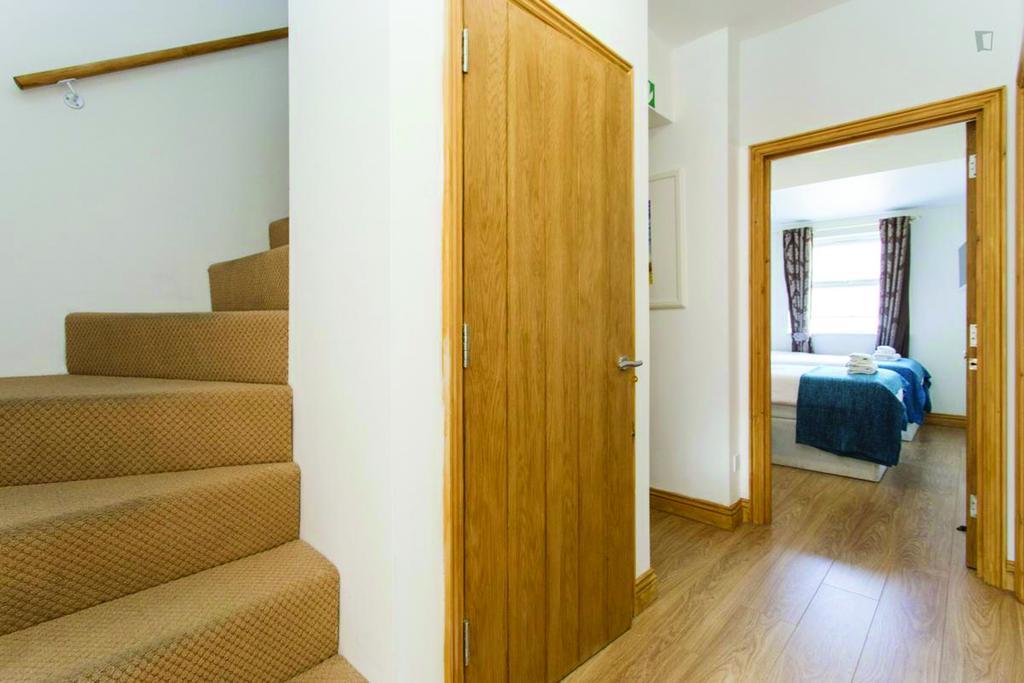 406 Harrow Gasthuis 2*