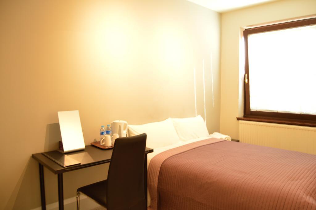 Guest house Top Night London