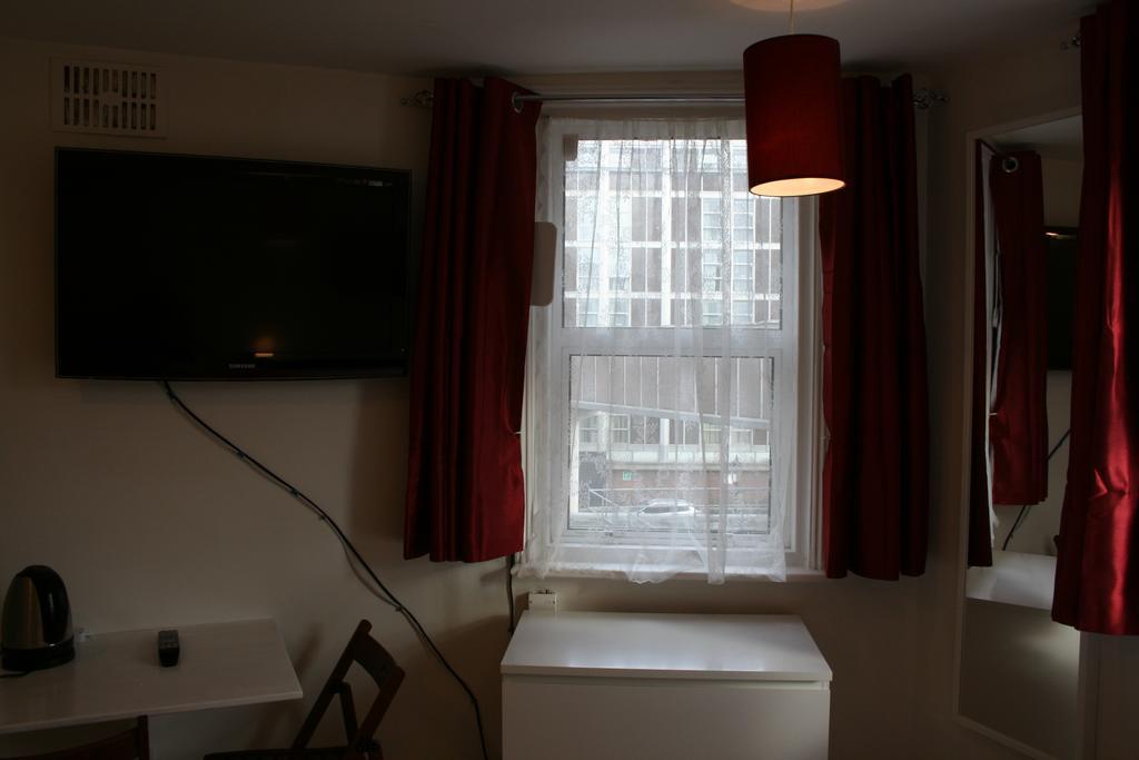 Kensington Flat *