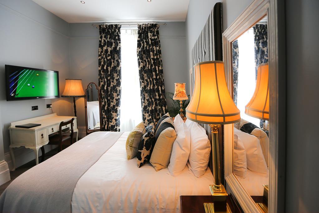The Crown And Sceptre Hotell London