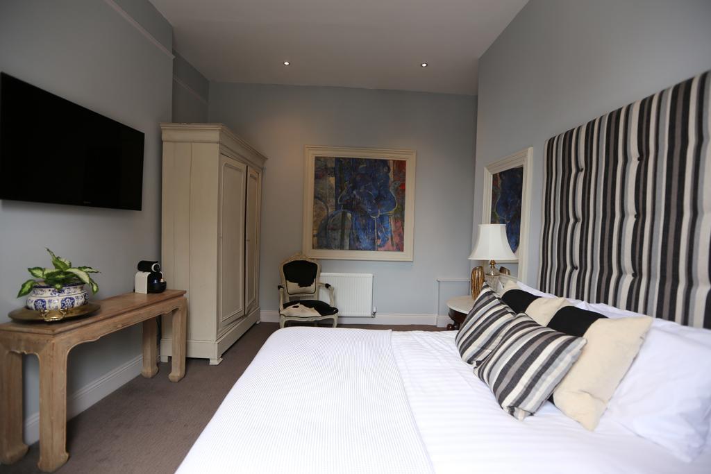Hotell The Crown And Sceptre 4*