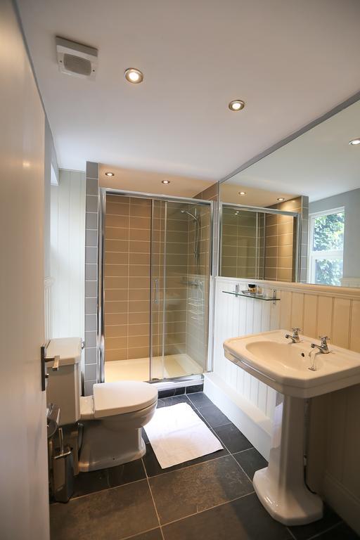 Hotell The Crown And Sceptre 4*