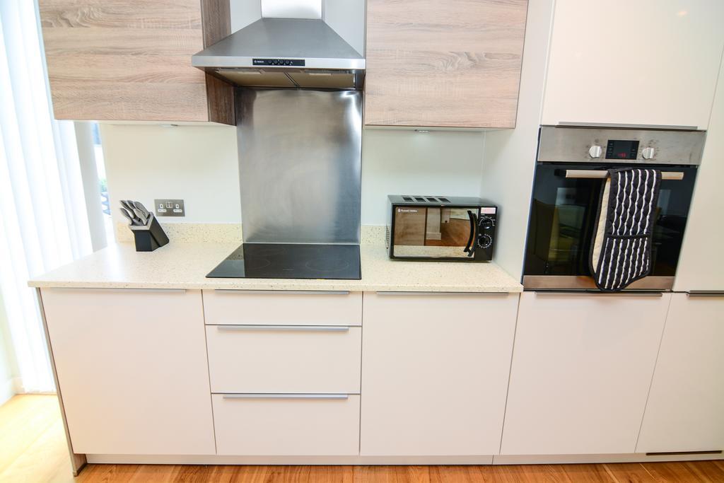 Apartment Wharf - Cambridge Av Apartment
