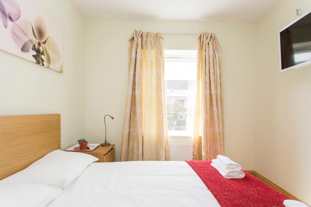 406 Harrow Gasthuis 2*