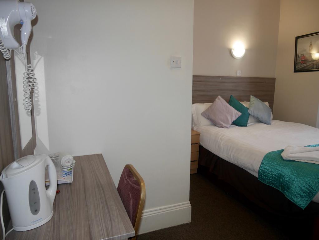 Holland Park Hotel London