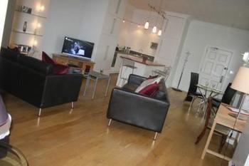 Apartment Inverness Place *