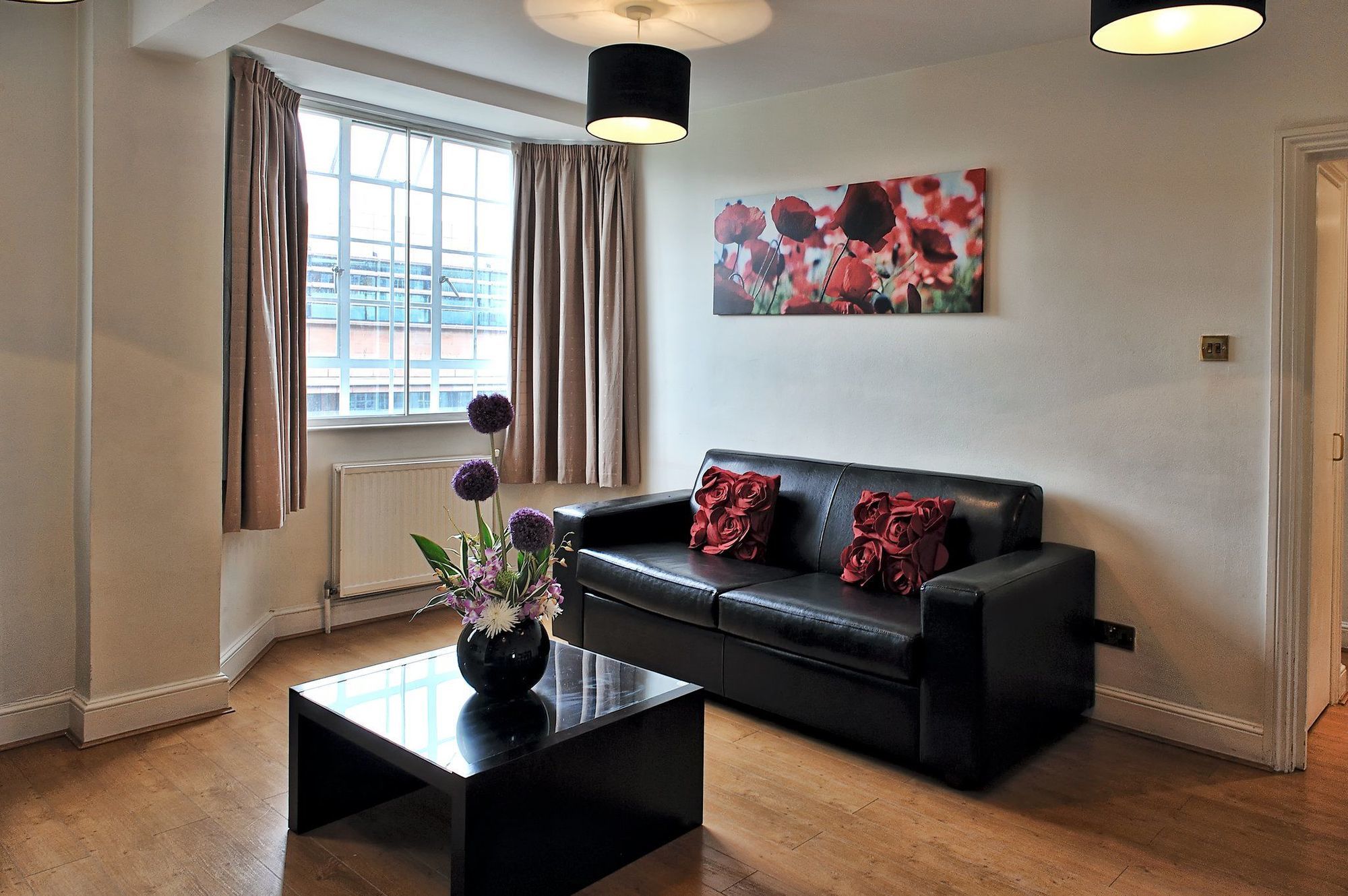 Apartment Chelsea Cloisters Serviced
