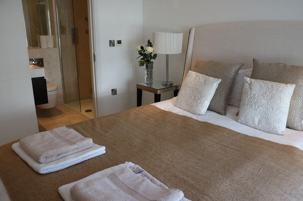 Hotel Courtyard & Penthouse London